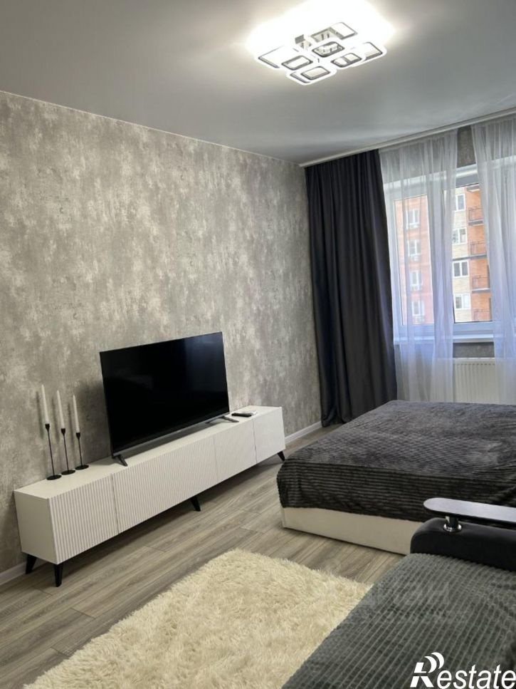 1-комн квартира улица им. Героя Яцкова И.В., 19,  д. 19