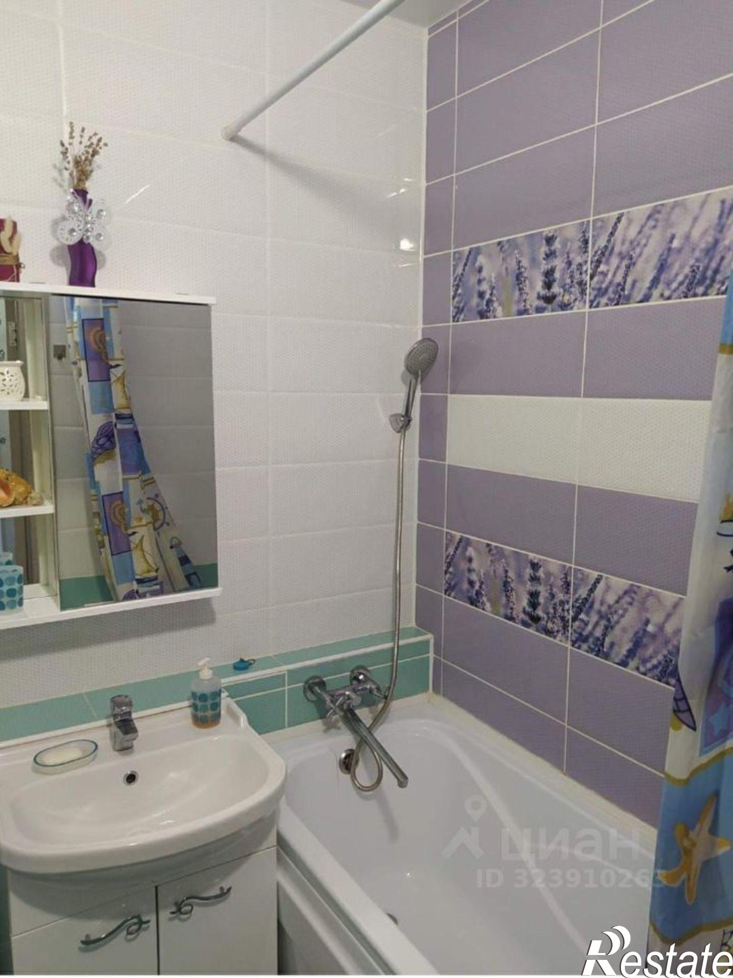 Сдать квартиру за 23 000 рублей на улица им. Героя Яцкова И.В., 14