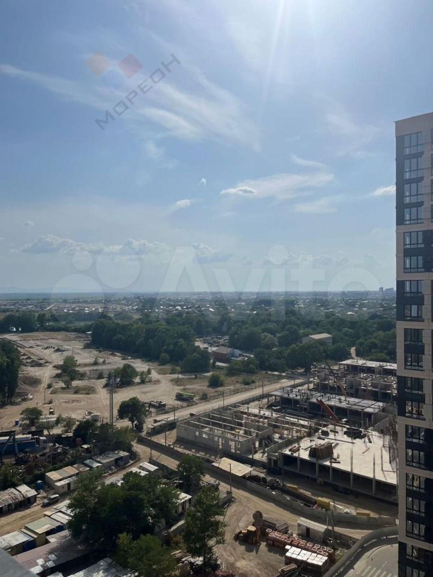 Купить квартиру за 9 000 000 рублей на Обрывная ул, 132/1