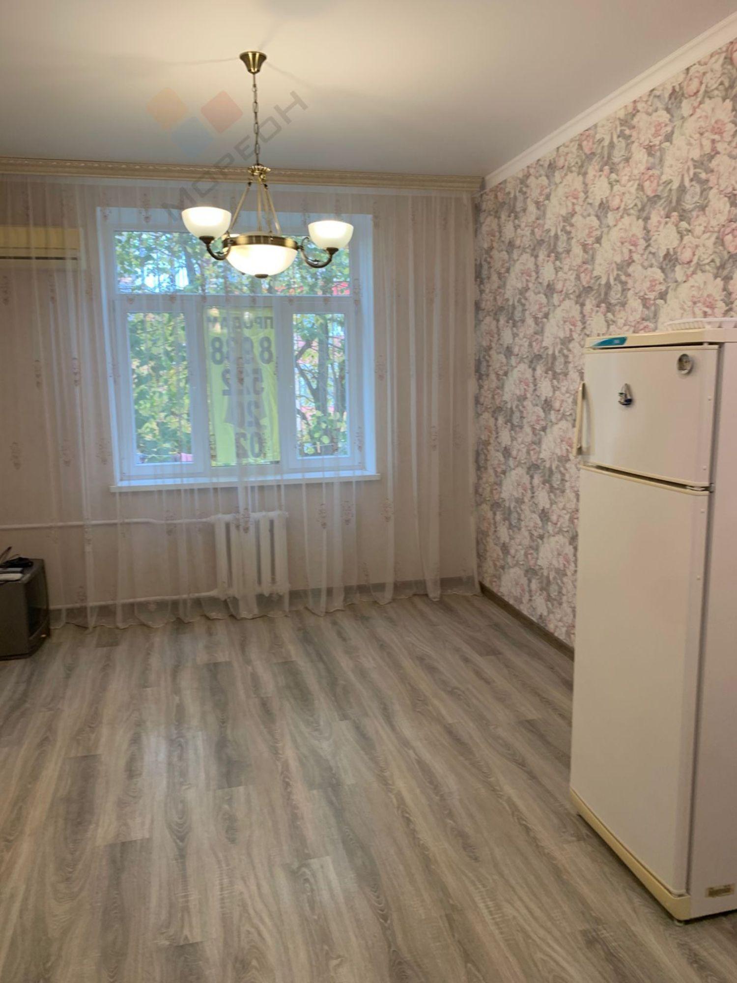 Купить комнату за 1 900 000 рублей на Таманская ул, 156