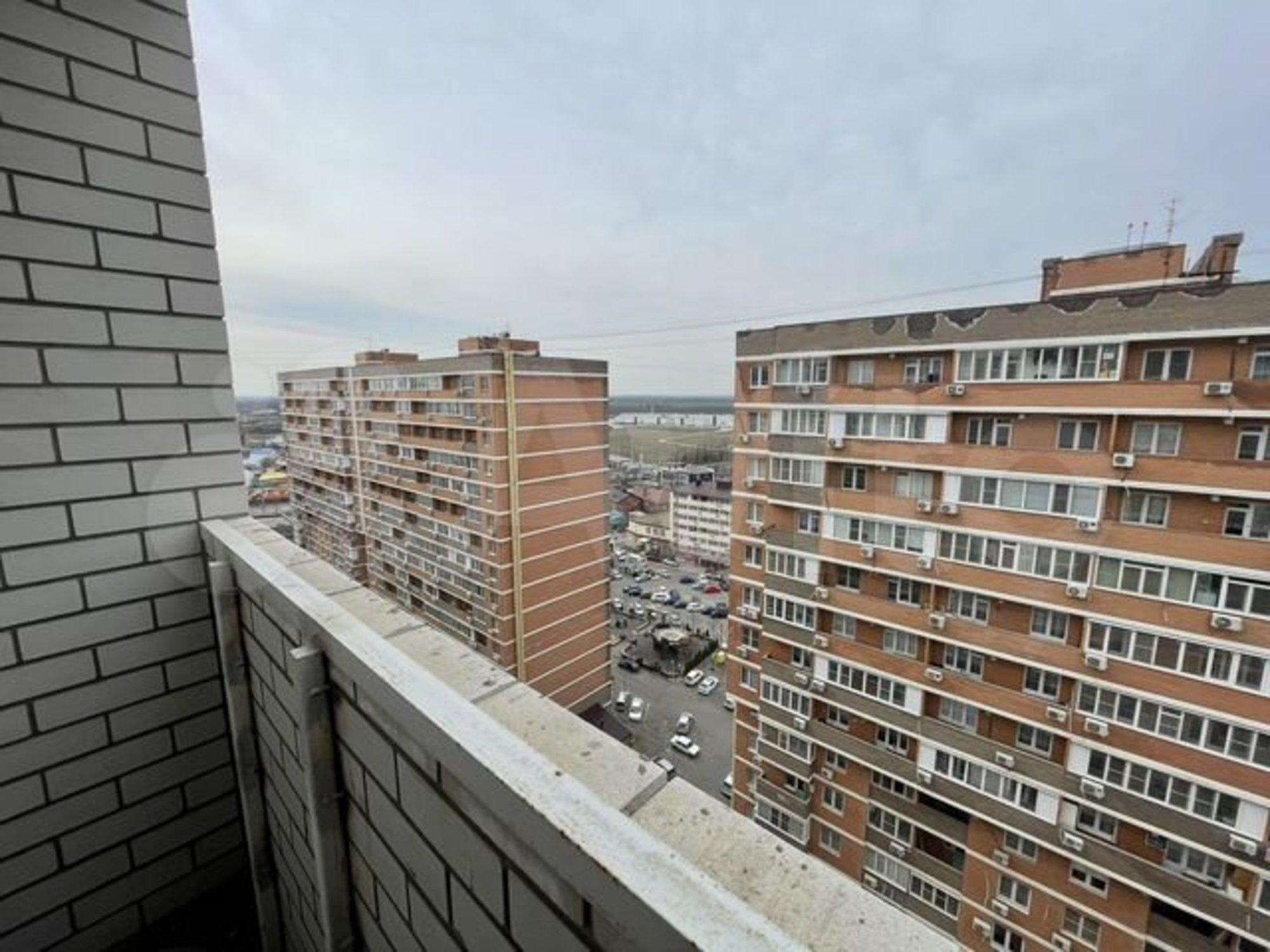 Купить квартиру за 3 100 000 рублей на Заполярная ул, 39/ к4