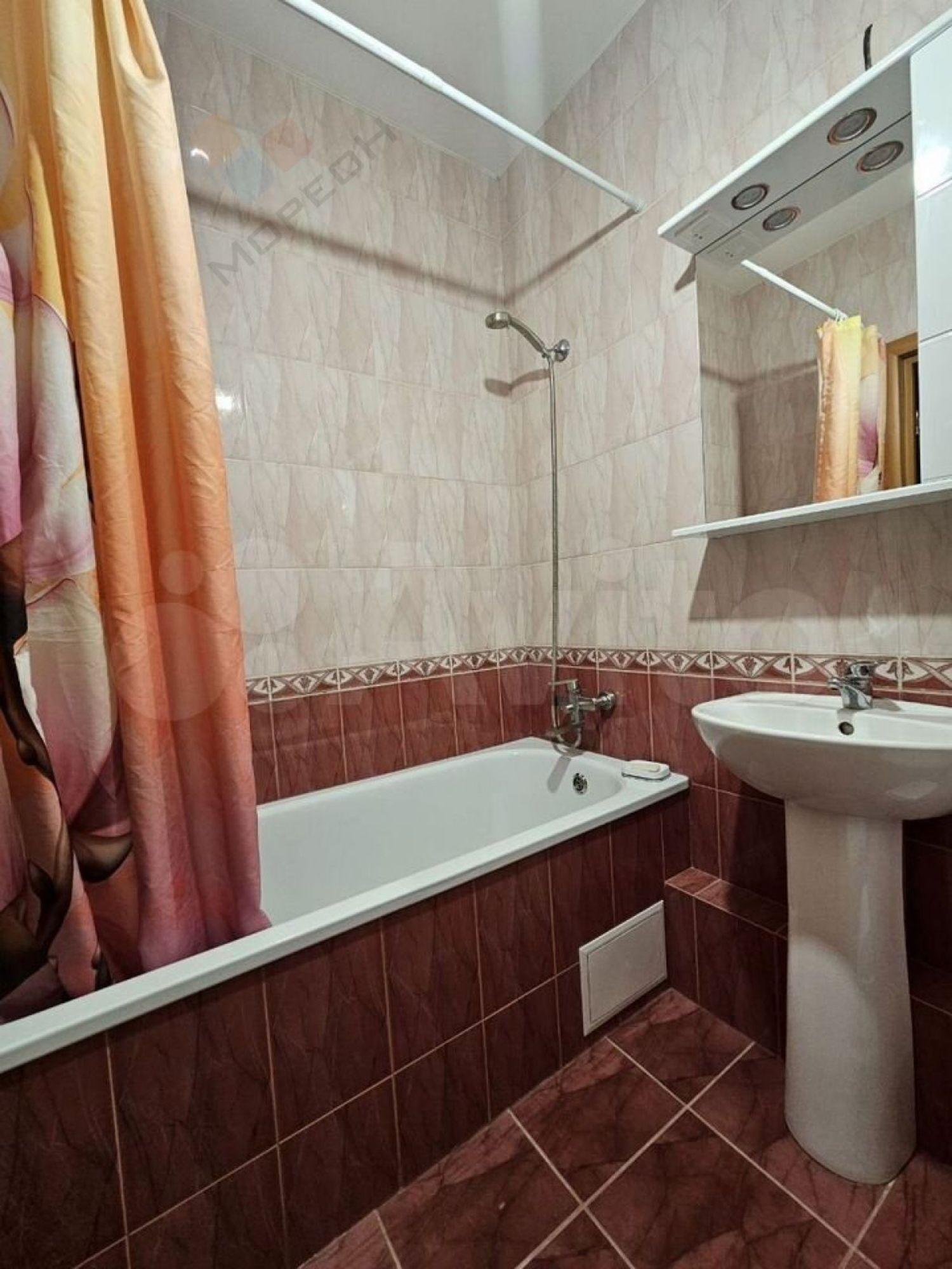 Купить квартиру за 6 350 000 рублей на Селезнёва ул, 4/10