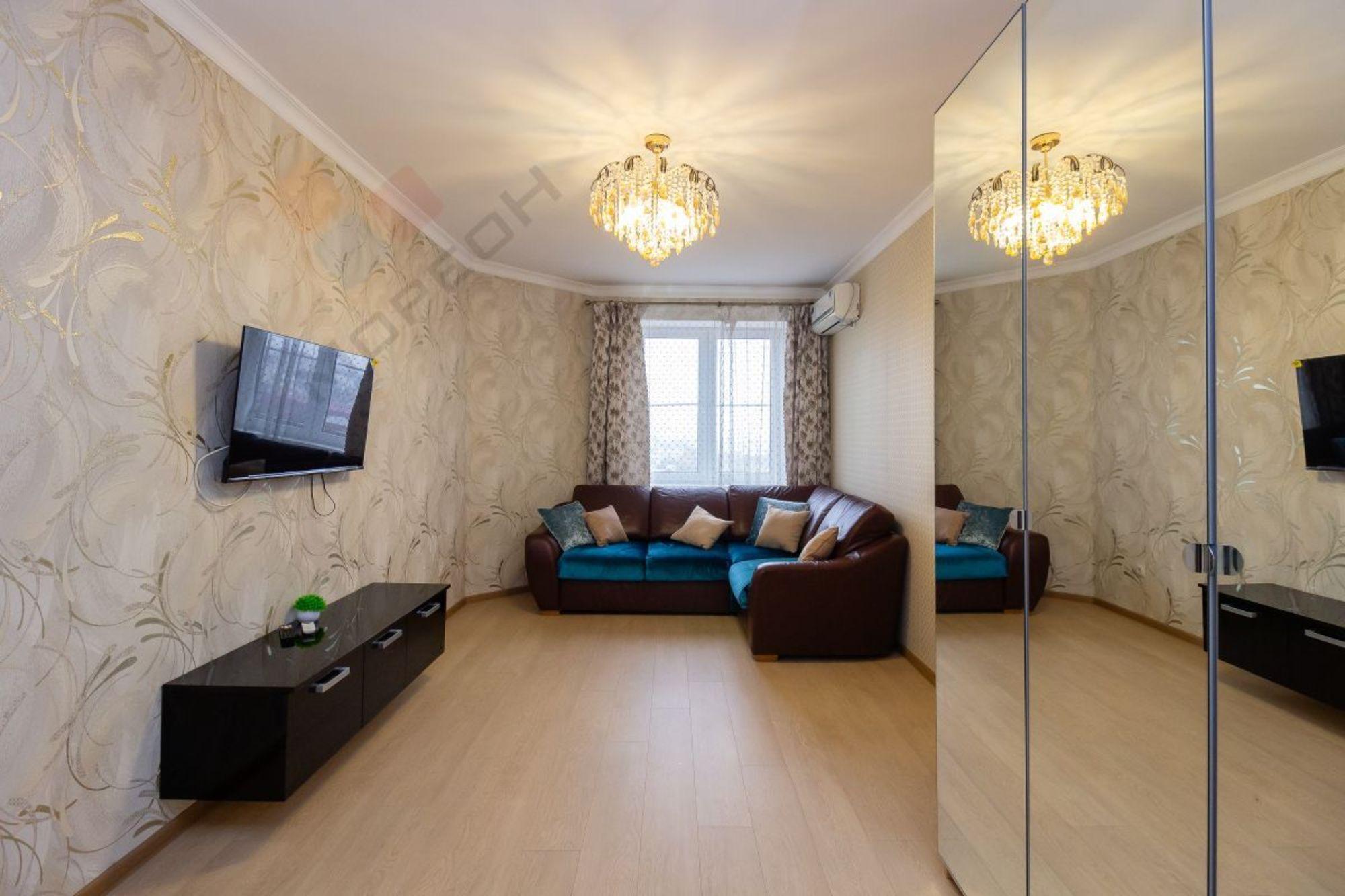 Купить квартиру за 12 500 000 рублей на Таманская ул, 153к2