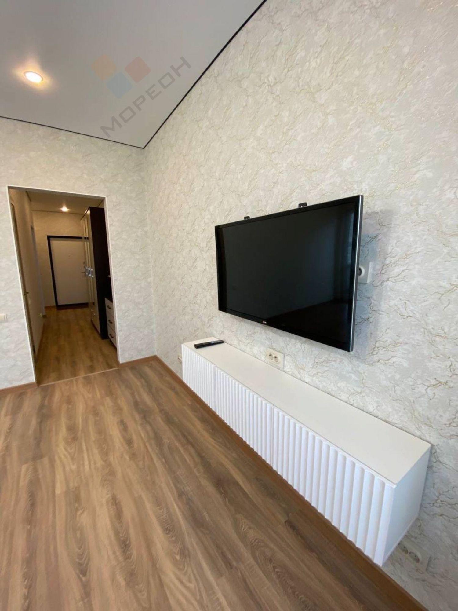 Купить квартиру за 7 000 000 рублей на им. Мачуги В.Н. ул, 166к3