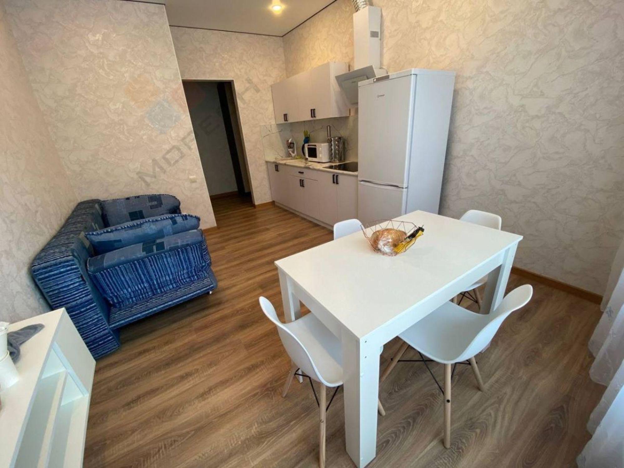 Купить квартиру за 7 000 000 рублей на им. Мачуги В.Н. ул, 166к3