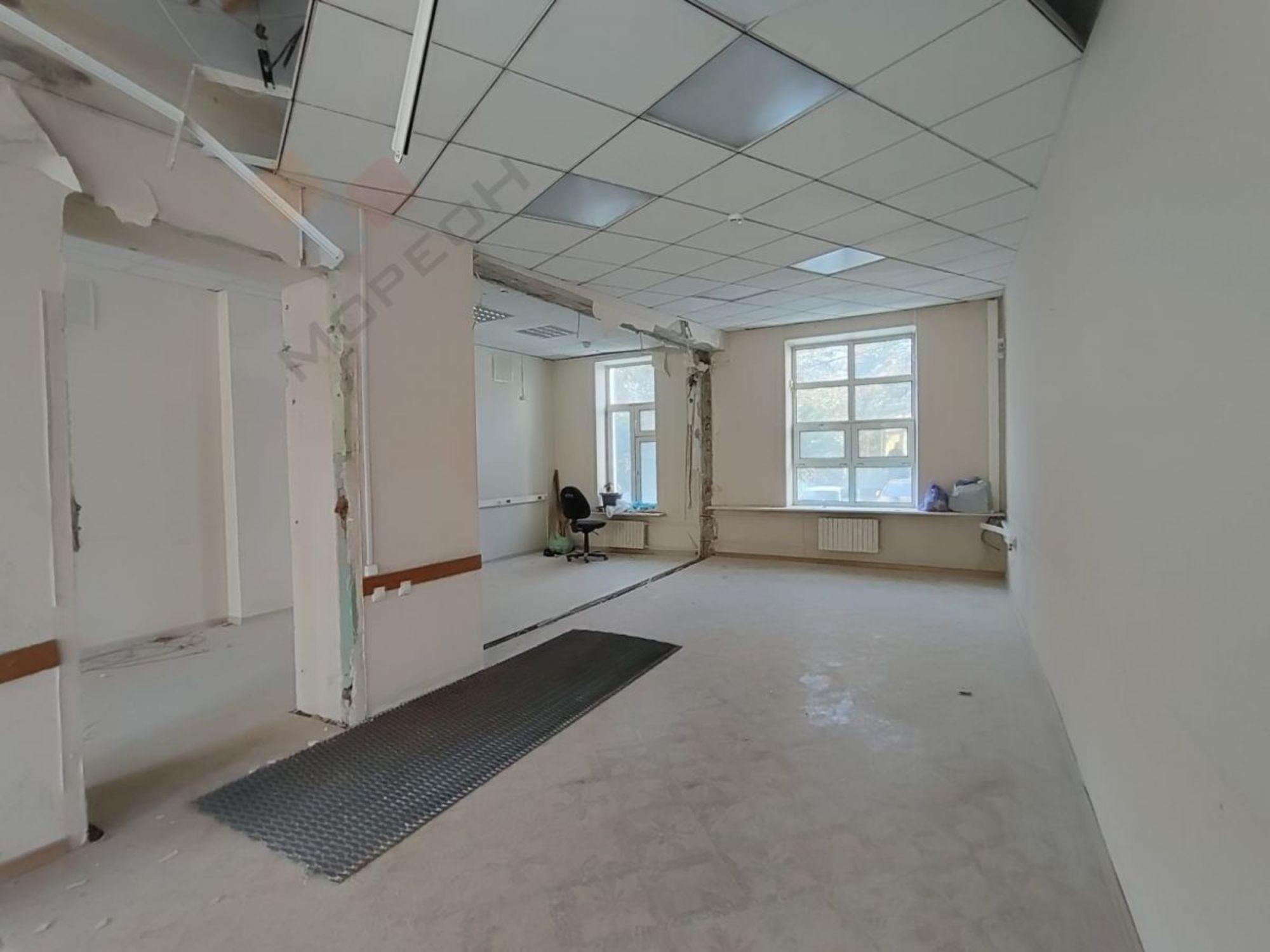 Сдать офис, помещение под офис за 500 000 рублей на Северная ул, 324