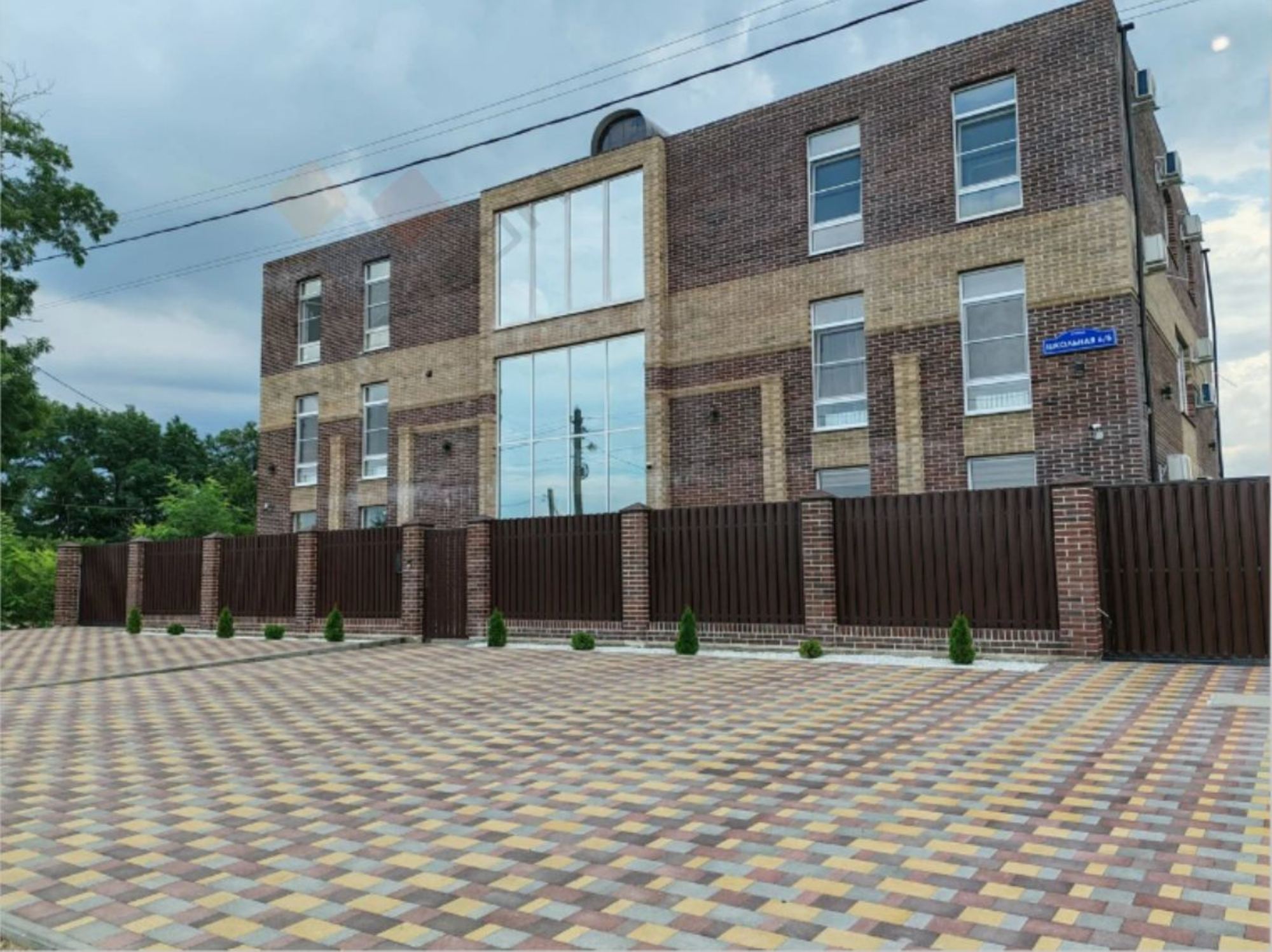 Купить ОСЗ, отдельно стоящее здание за 52 000 000 рублей на Школьная ул, 6б