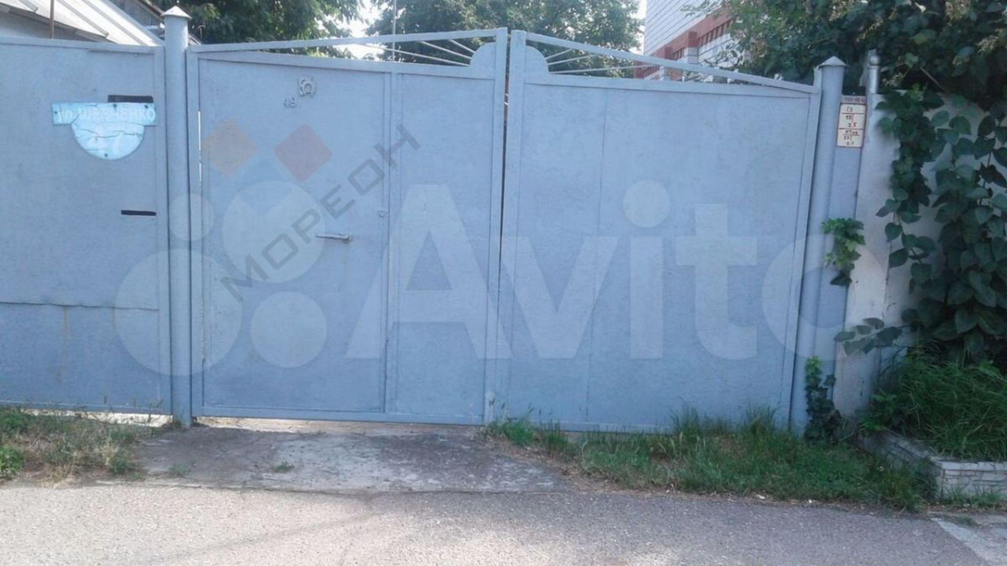 Купить дачу, дом, коттедж за 11 000 000 рублей на Шевченко ул, 47