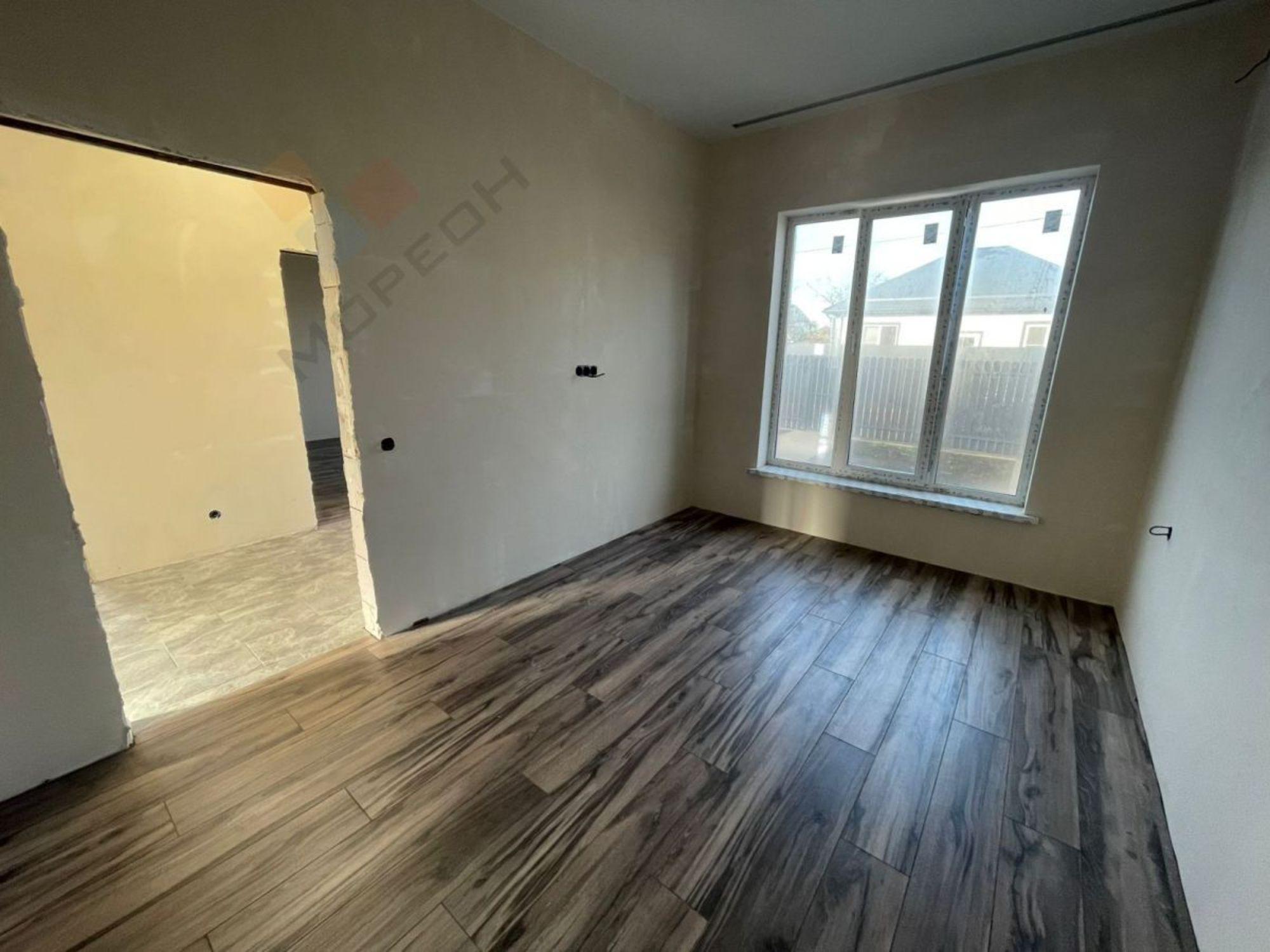 Купить дачу, дом, коттедж за 8 400 000 рублей на Сиреневая ул, 310