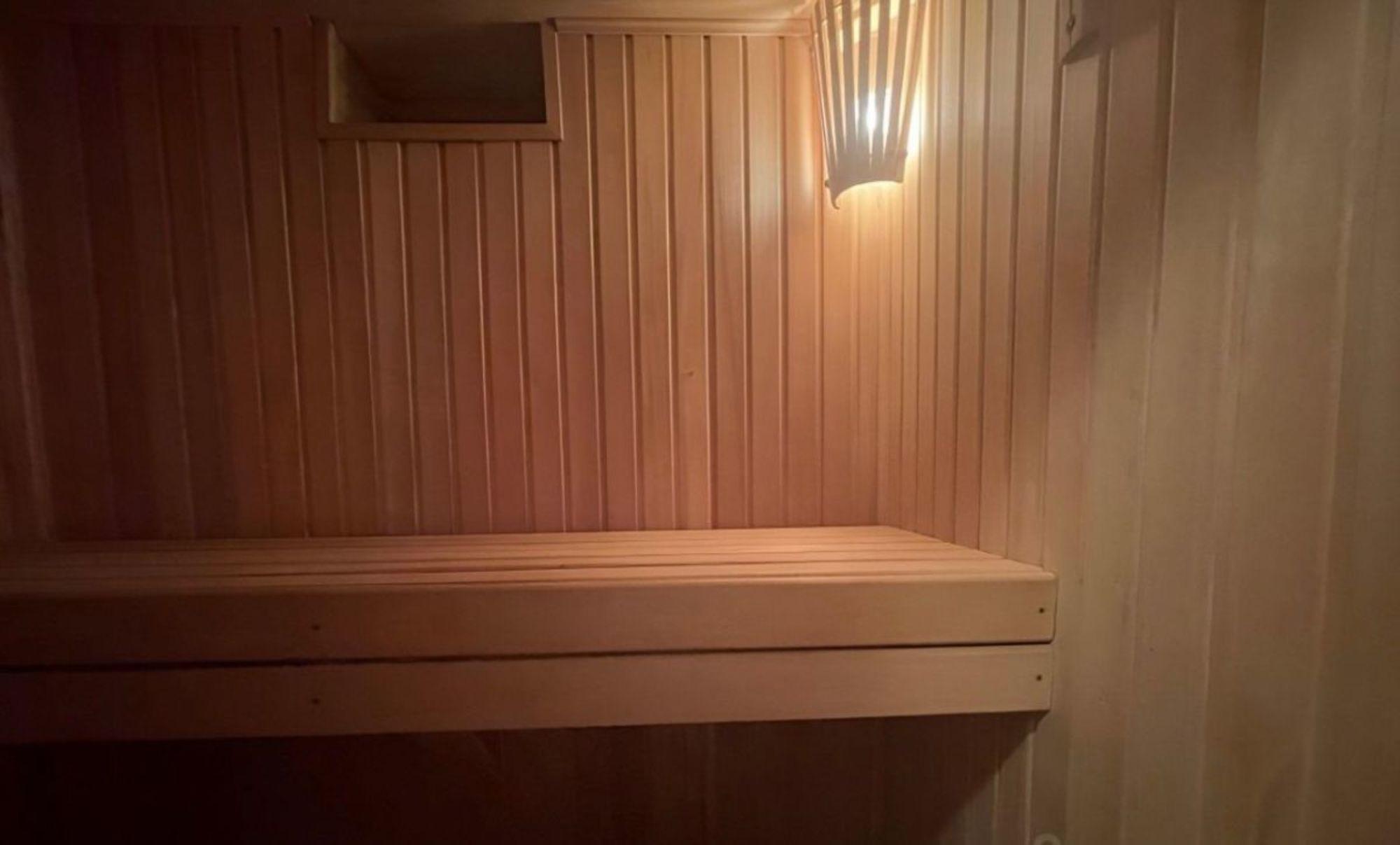 Купить дачу, дом, коттедж за 45 000 000 рублей на им. Александра Матросова проезд, 4