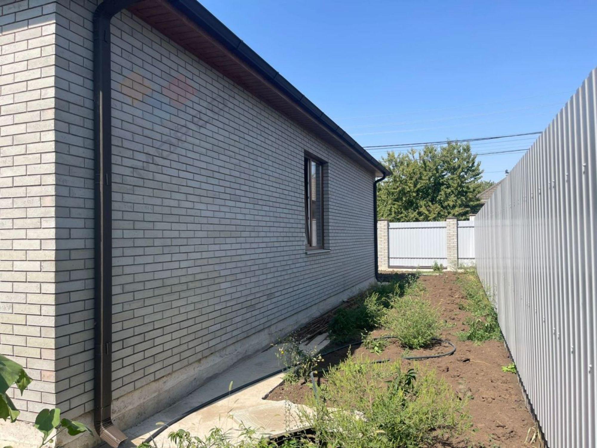 Купить дачу, дом, коттедж за 7 300 000 рублей на Цветочная ул, 101