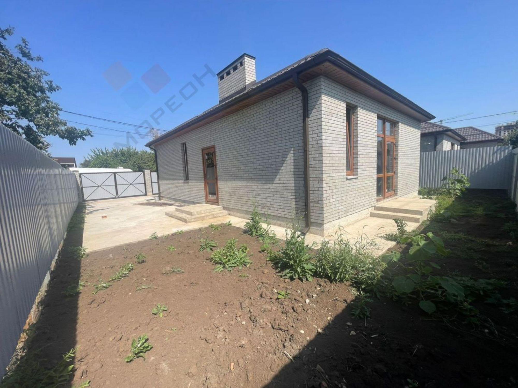 Купить дачу, дом, коттедж за 7 300 000 рублей на Цветочная ул, 101