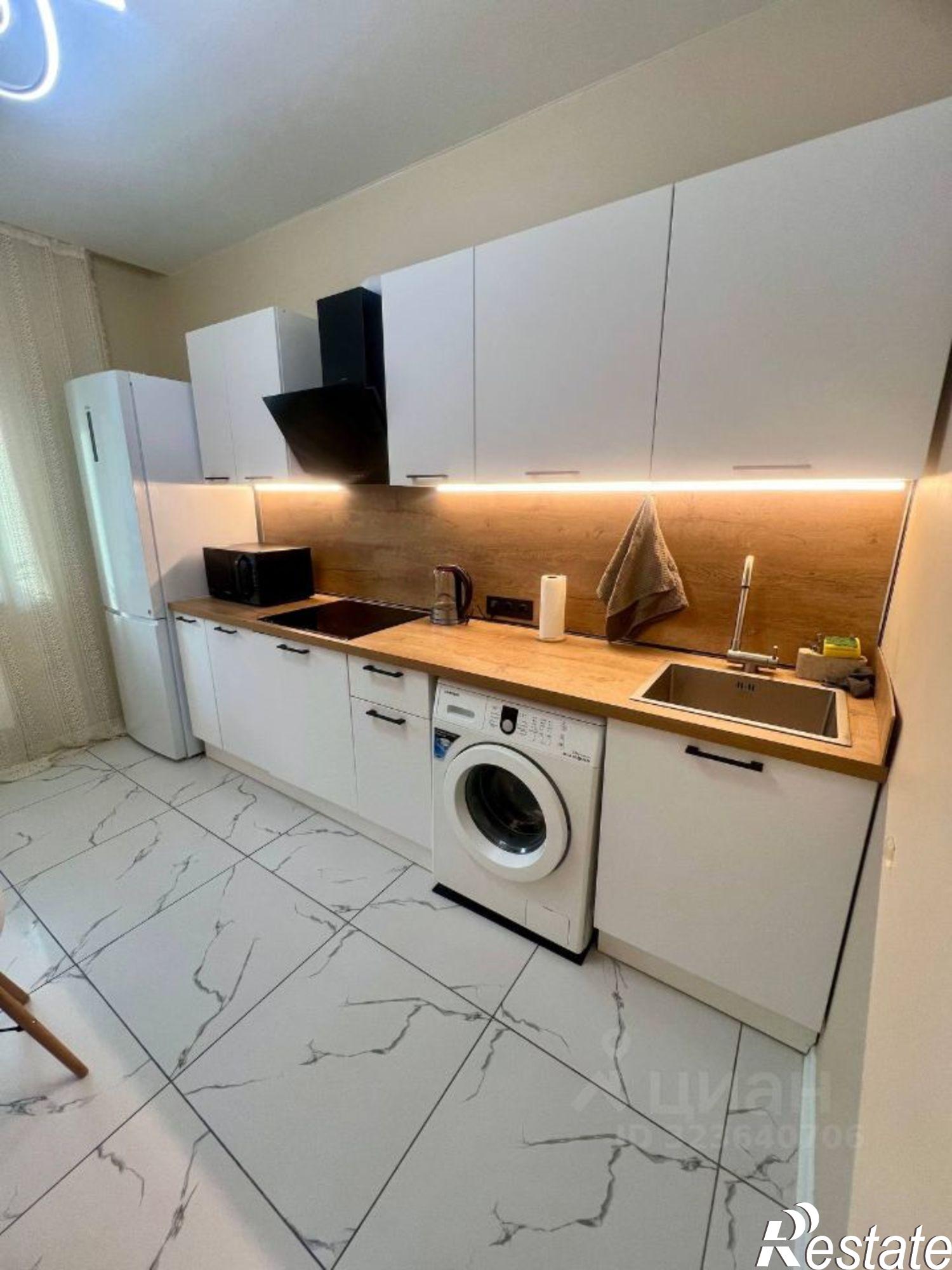 Сдать квартиру за 40 000 рублей на улица Евгении Жигуленко, 13 к1