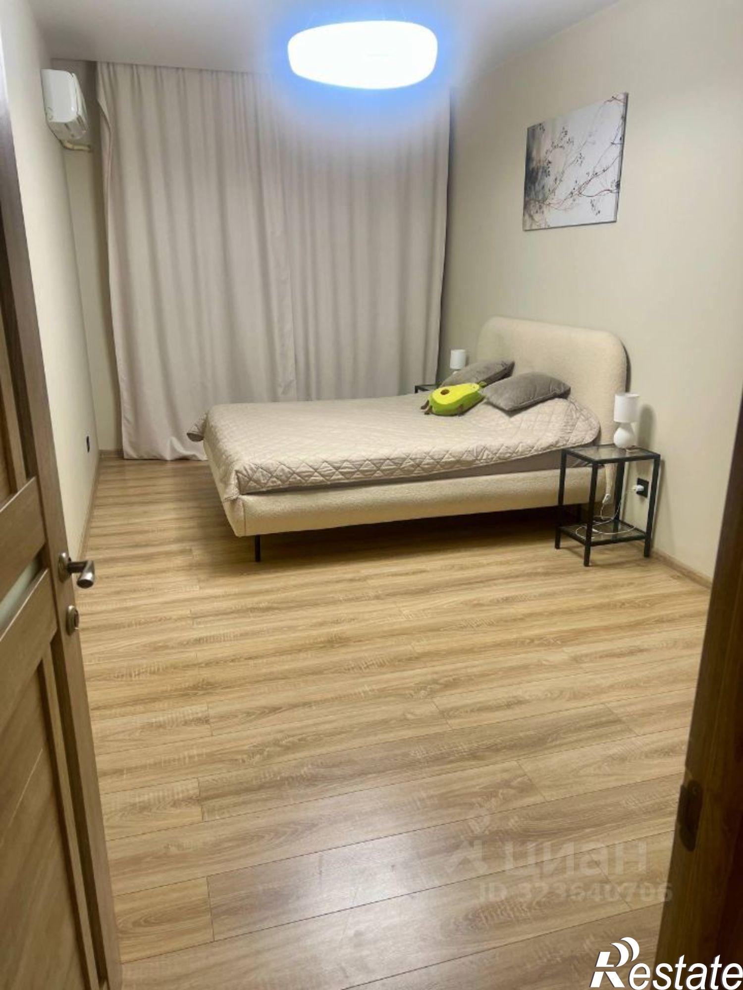 Сдать квартиру за 40 000 рублей на улица Евгении Жигуленко, 13 к1