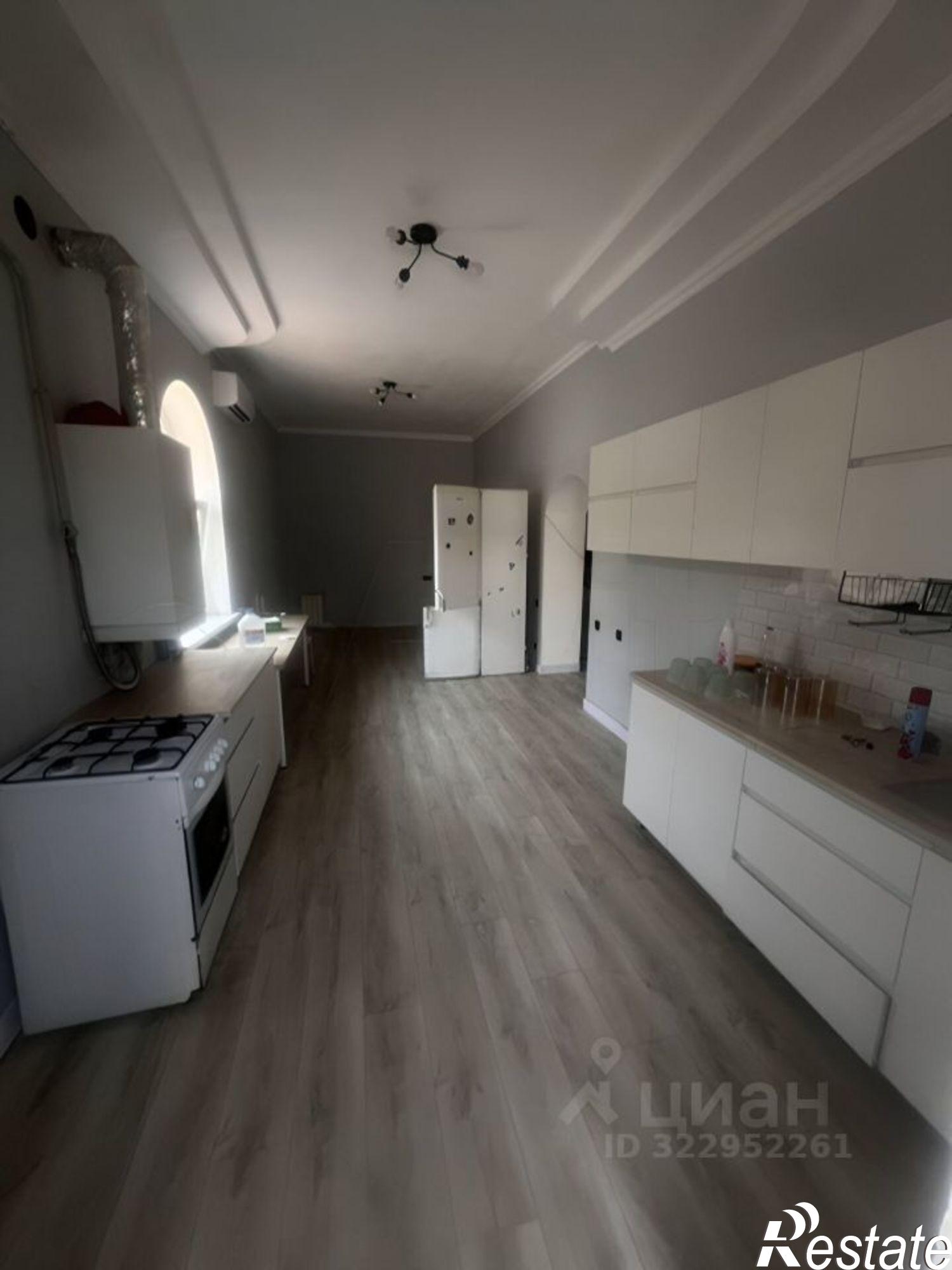 Сдать дачу, дом, коттедж за 50 000 рублей на 3-я Трудовая улица, 6