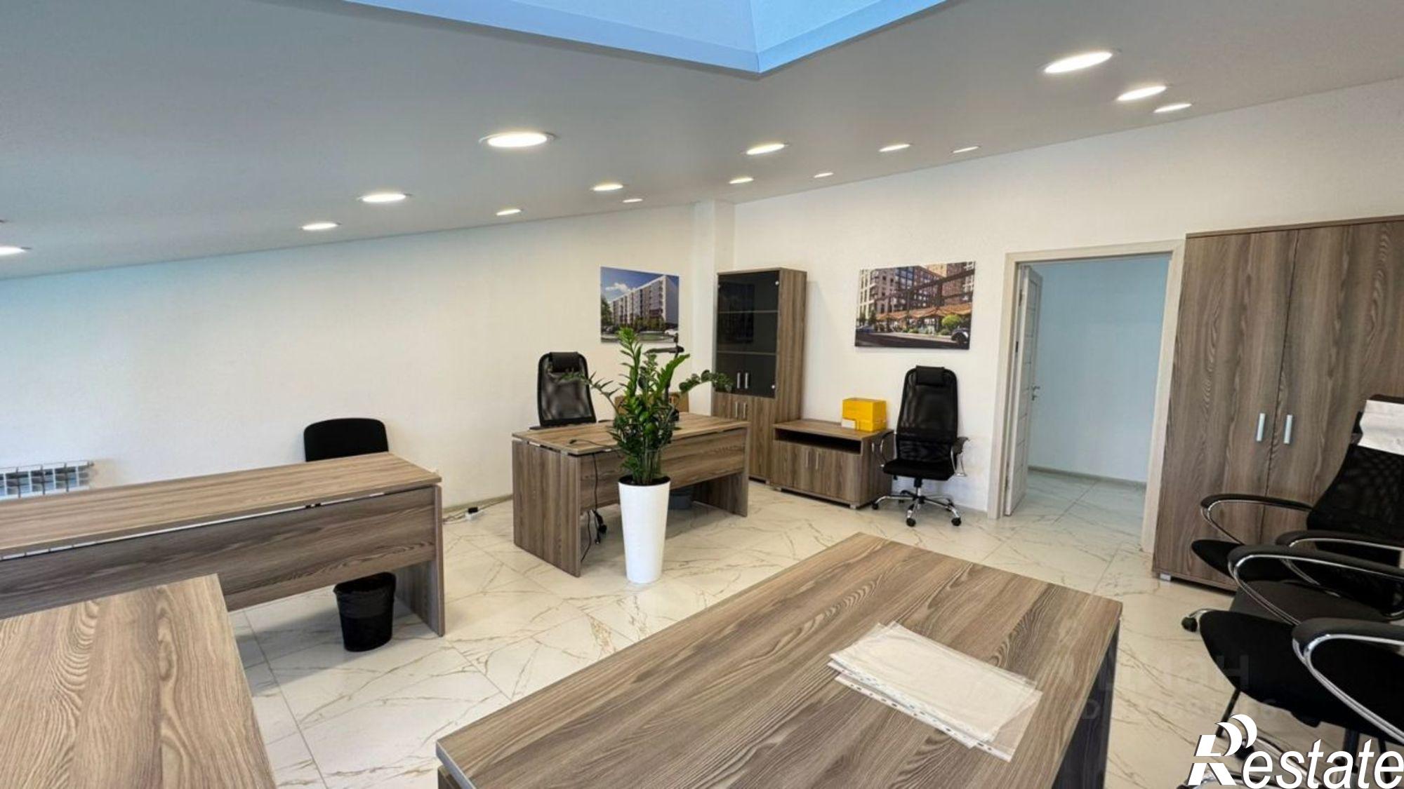 Сдать офис, помещение под офис за 39 000 рублей на ул 2-я Ямальская, 3