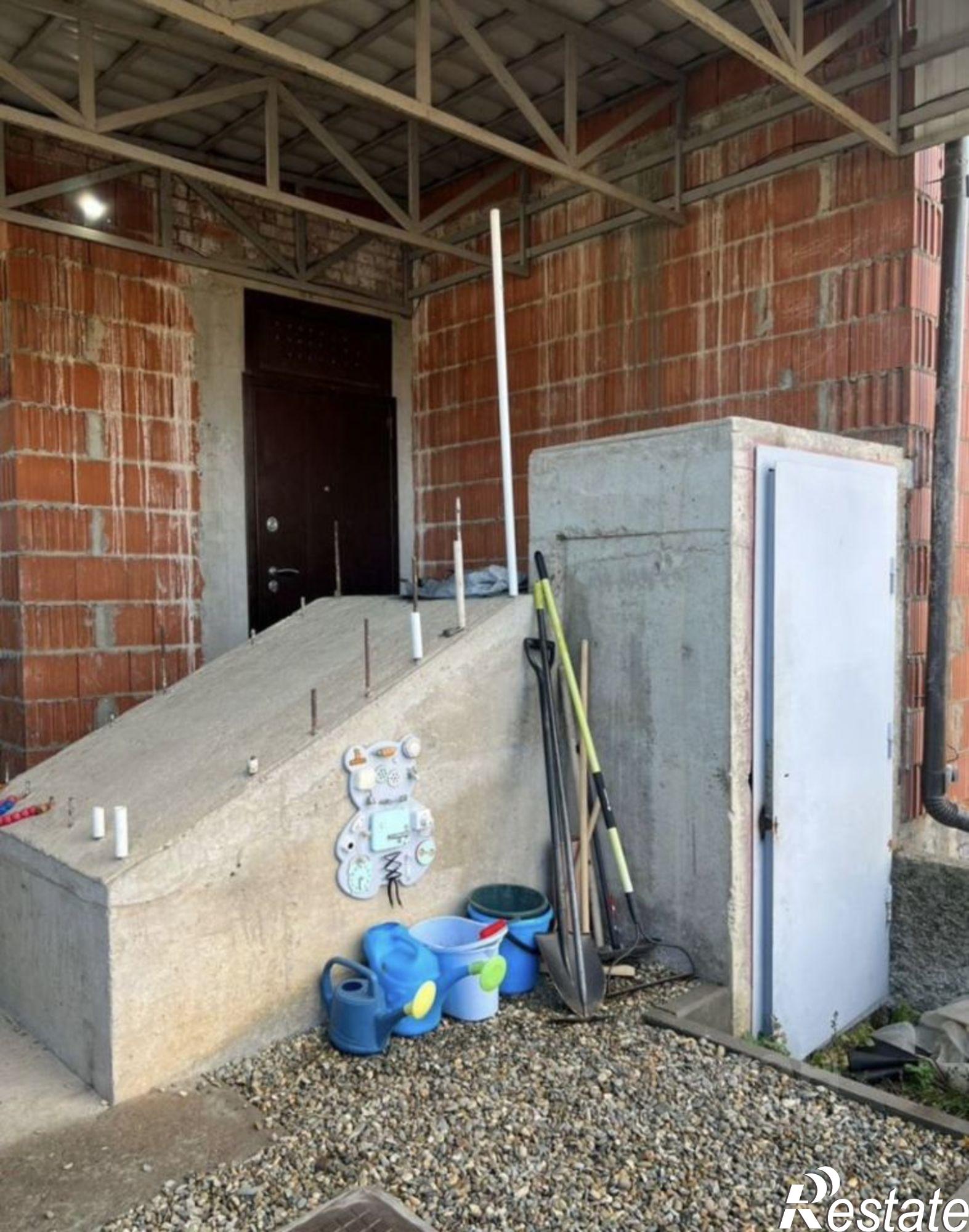 Купить дачу, дом, коттедж за 13 500 000 рублей на ул Малиновая