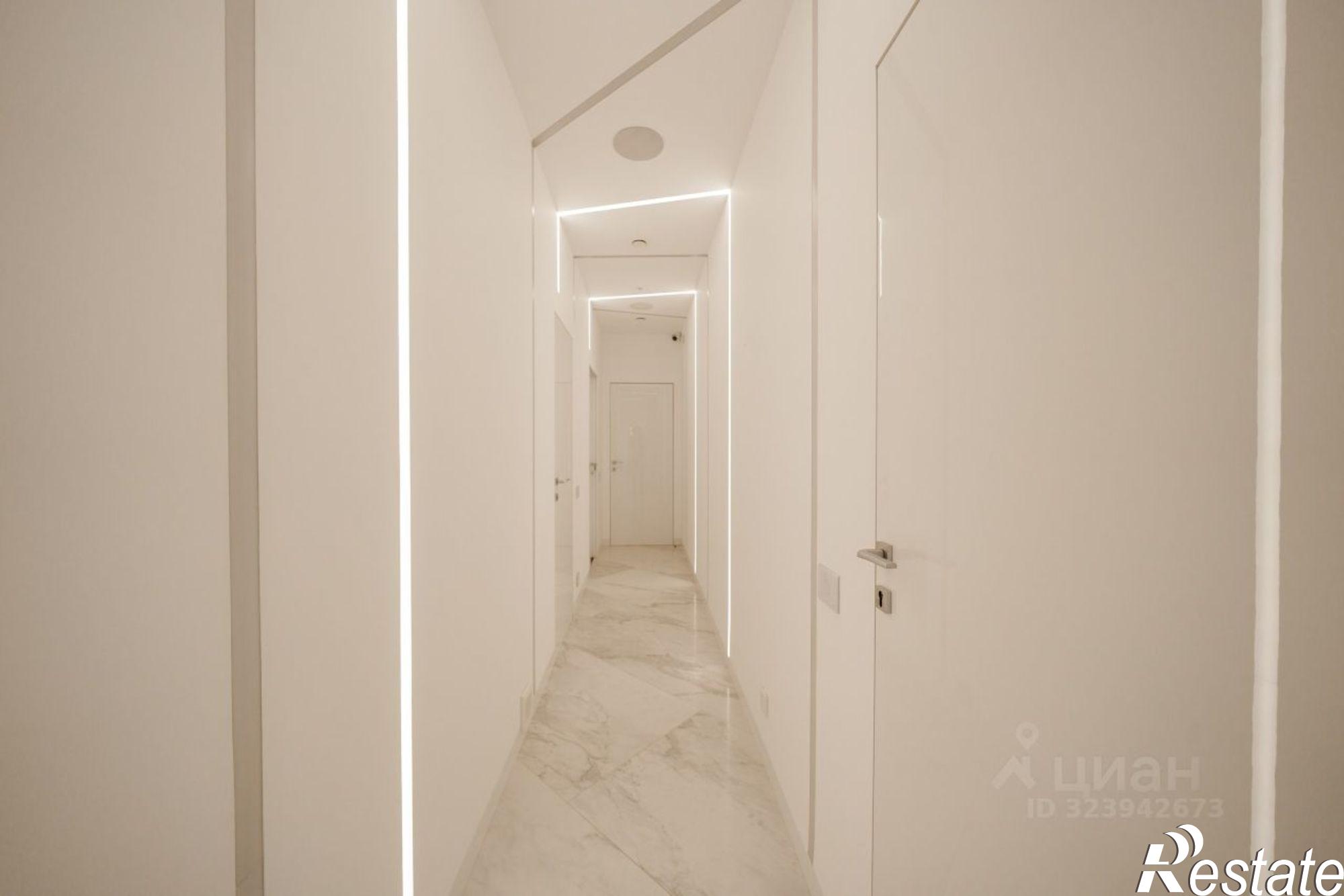 Купить квартиру за 180 000 000 рублей на ул Московская, 57/1