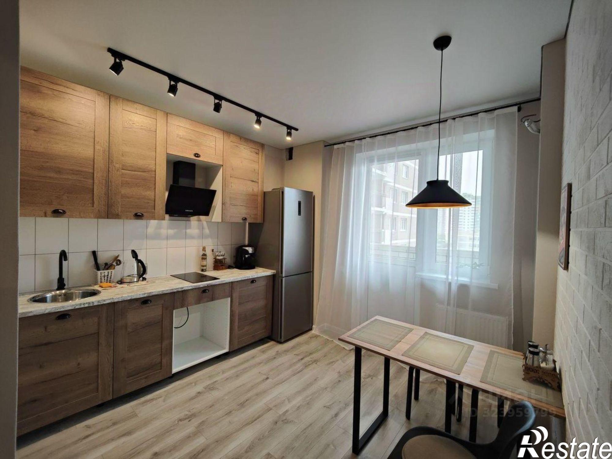 Сдать квартиру за 25 300 рублей на проспект Писателя Знаменского, 34