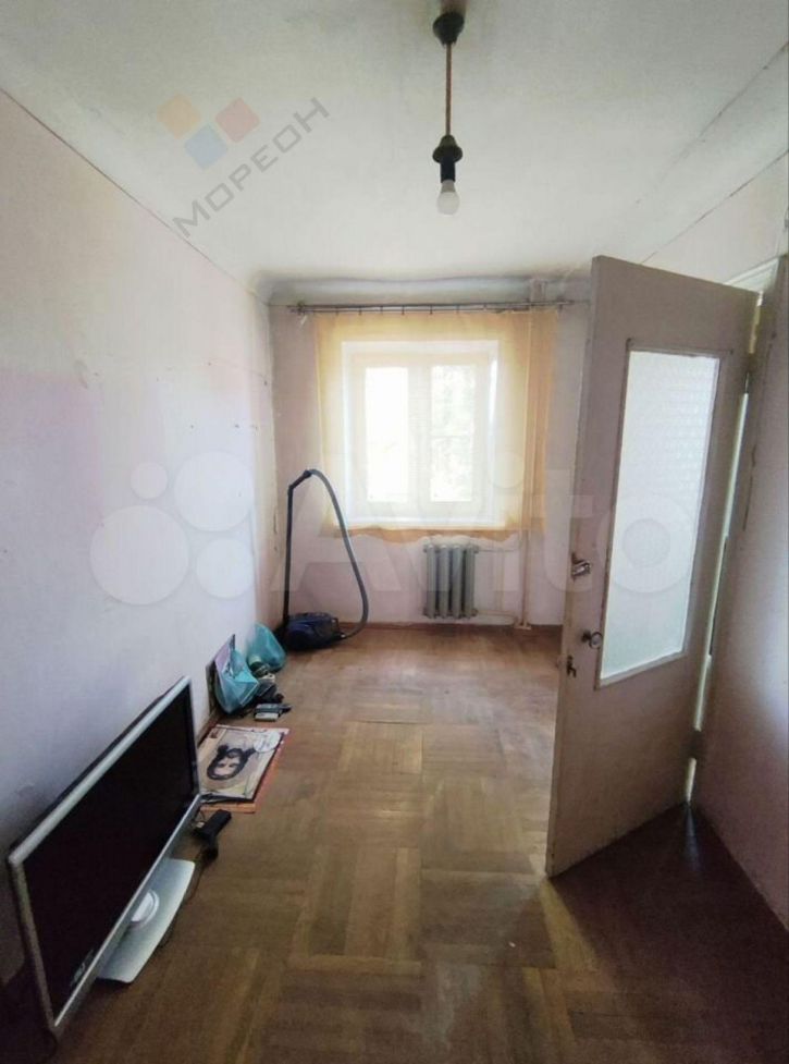 3-комн квартира Славянская ул, 54