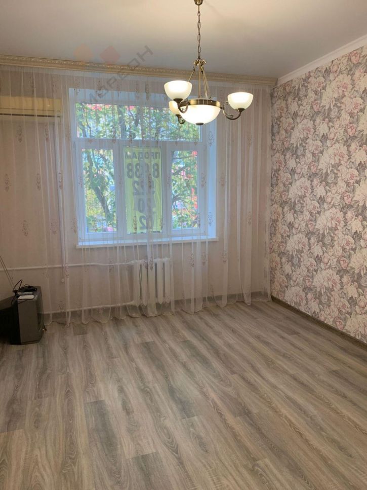 Комната Таманская ул, 156