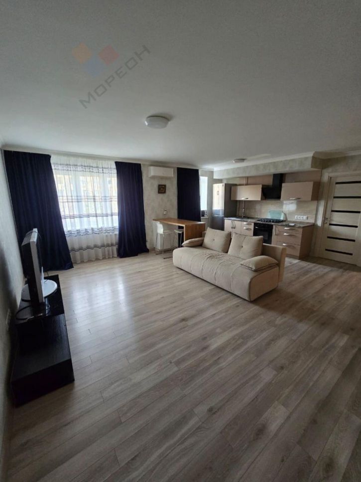 2-комн квартира Красная ул, 156