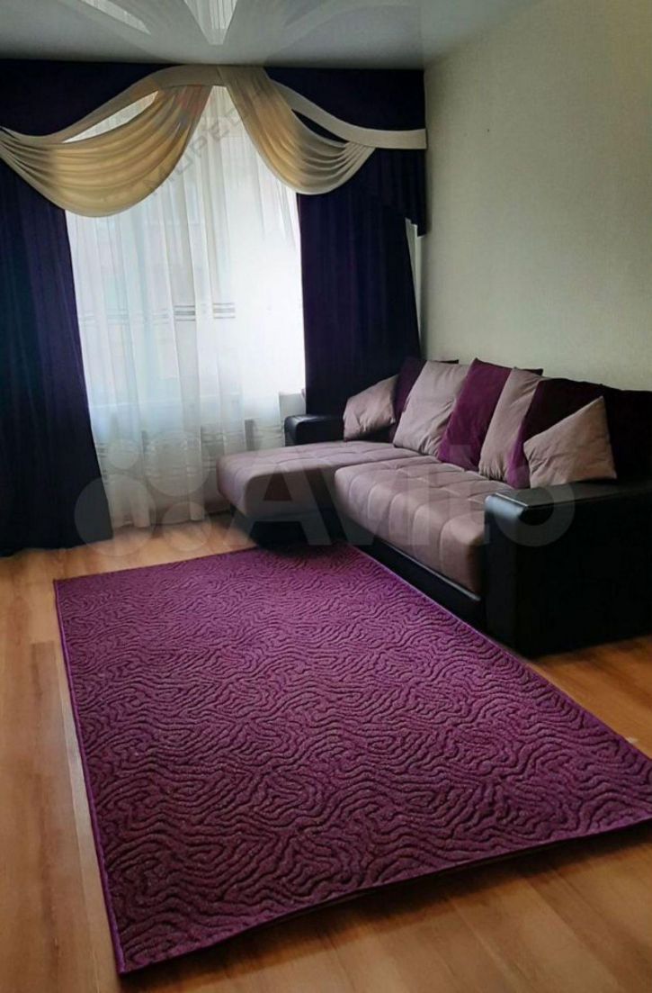 1-комн квартира Селезнёва ул, 4/10