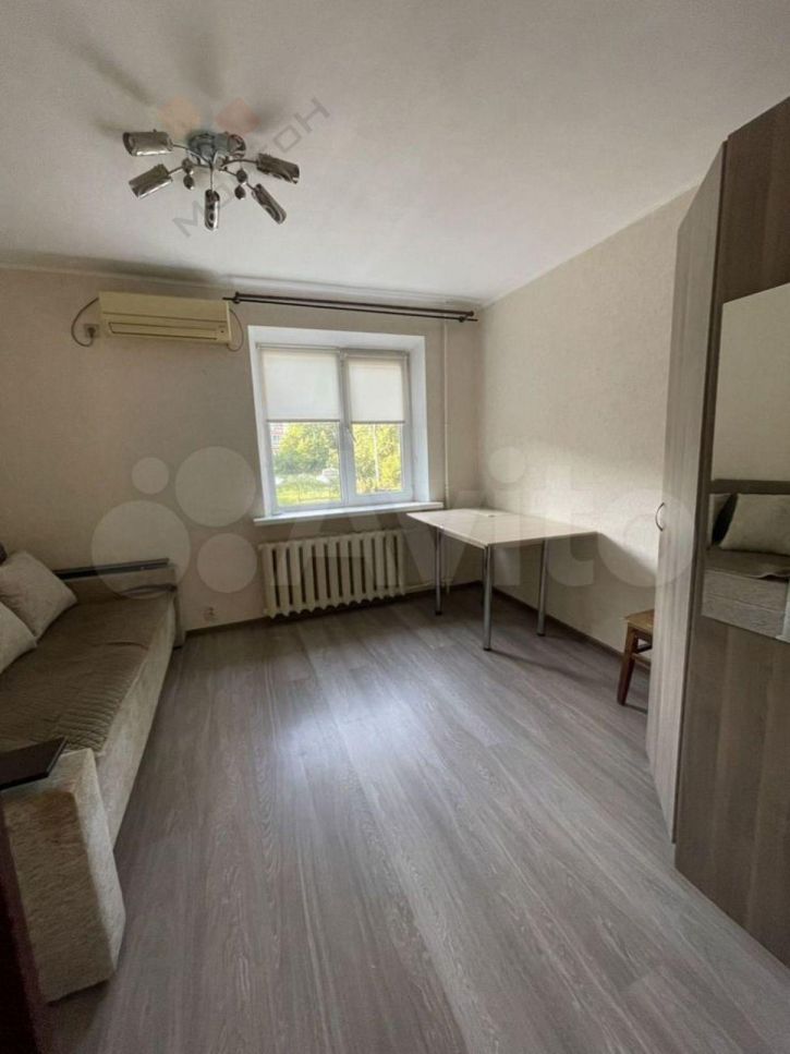 Комната Тургенева ул, 150