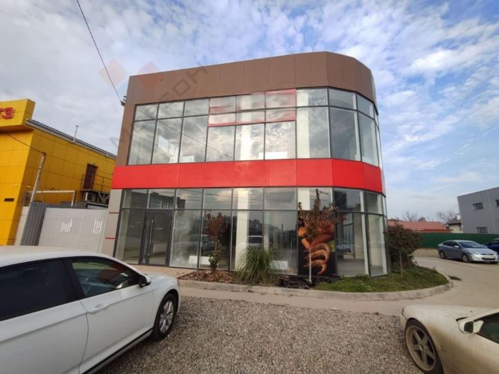 Торговое помещение Снежная ул, 1/5