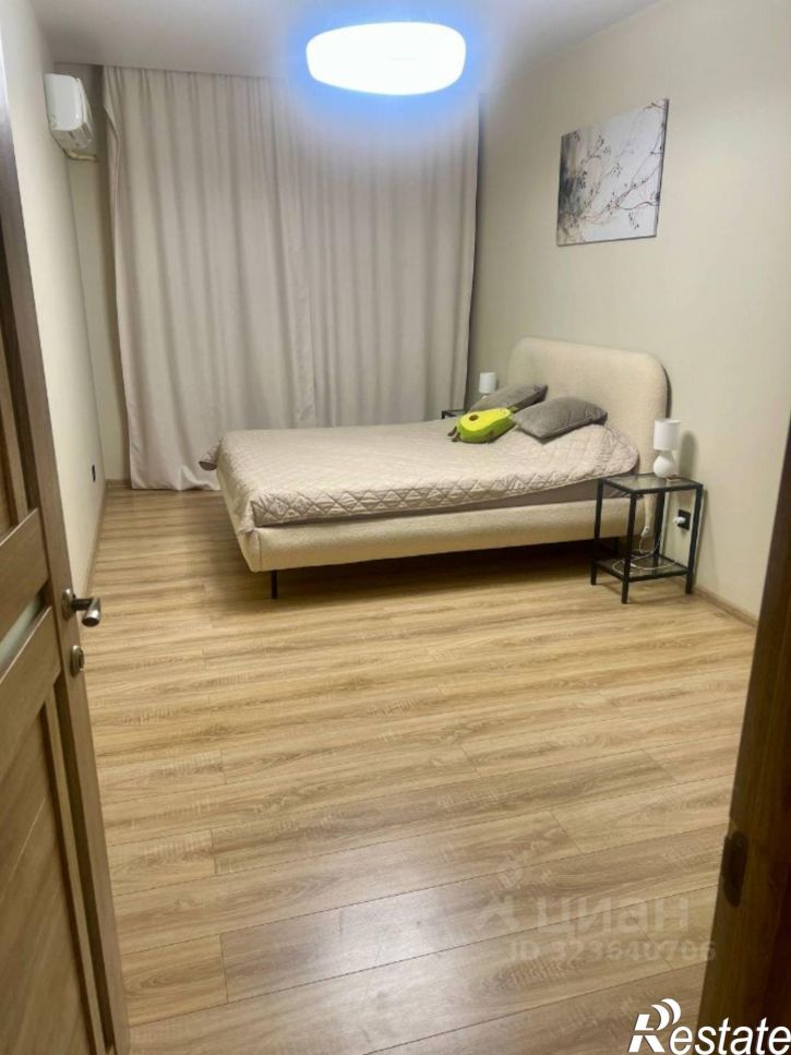 2-комн квартира улица Евгении Жигуленко, 13 к1,  д. 13 к1