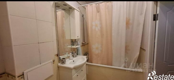 2-комн квартира Брянская улица, 3,  д. 3