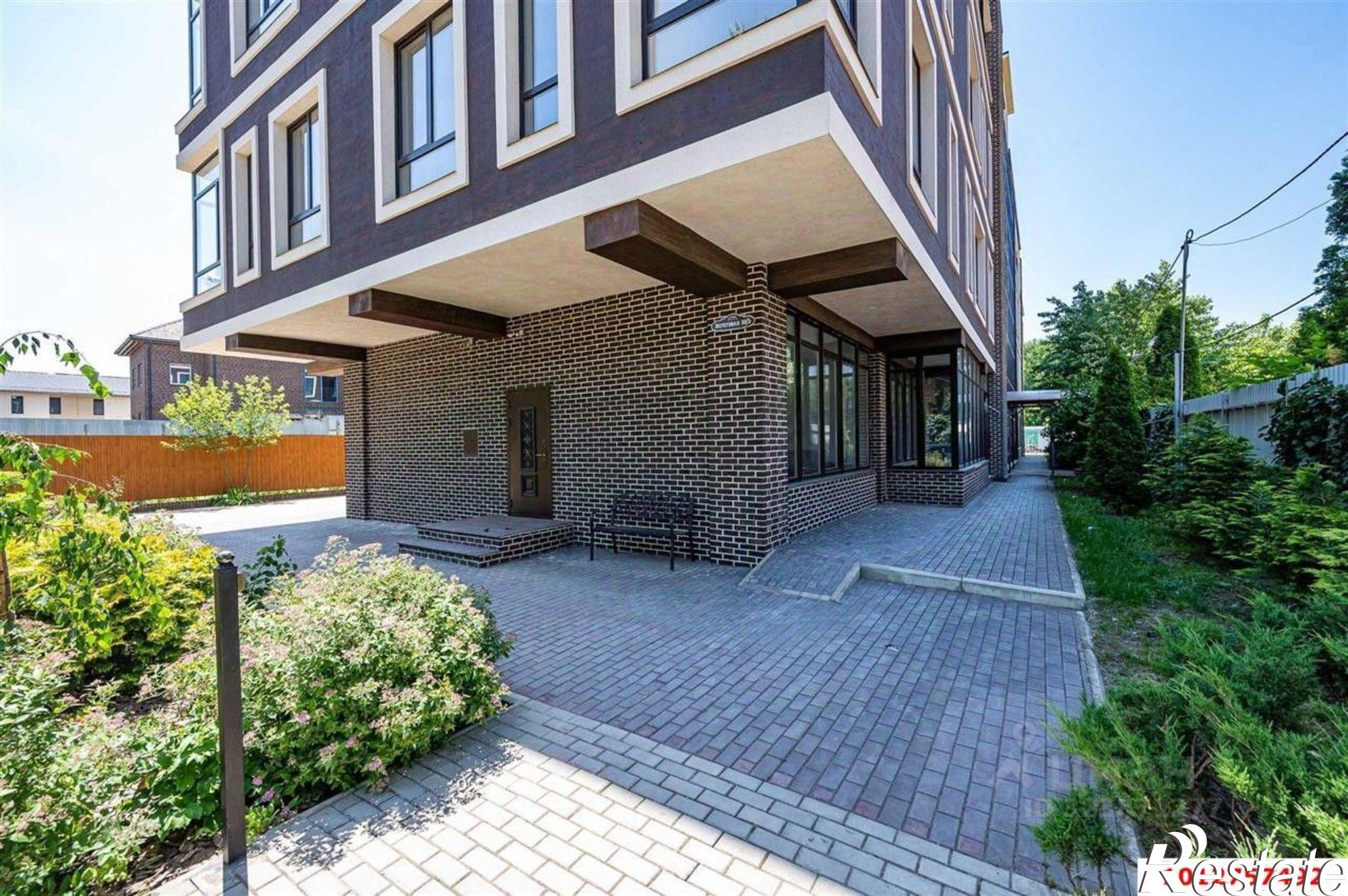 Купить квартиру за 30 500 000 рублей на ул Береговая, 102