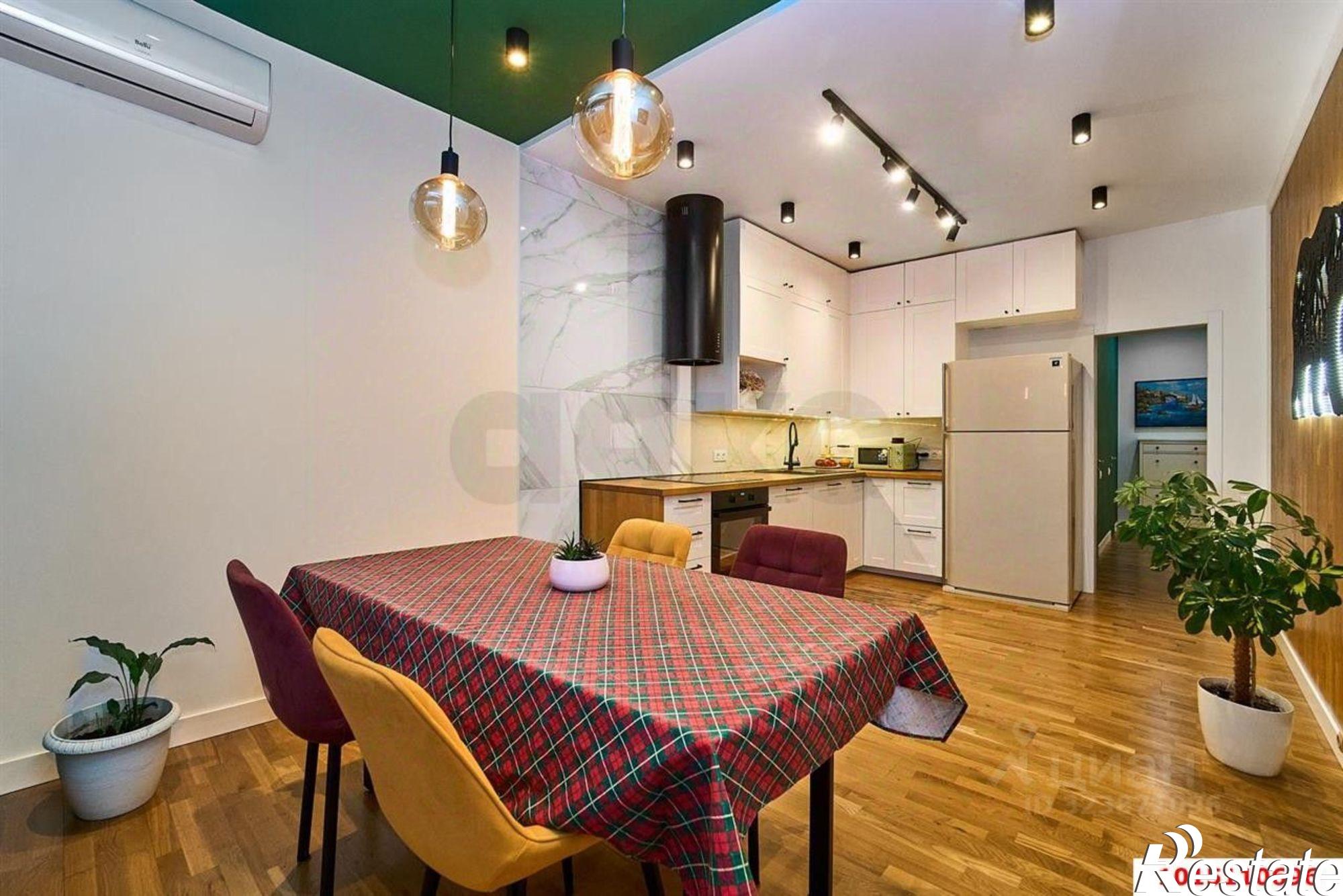 Купить квартиру за 35 000 000 рублей на ул Постовая, 26