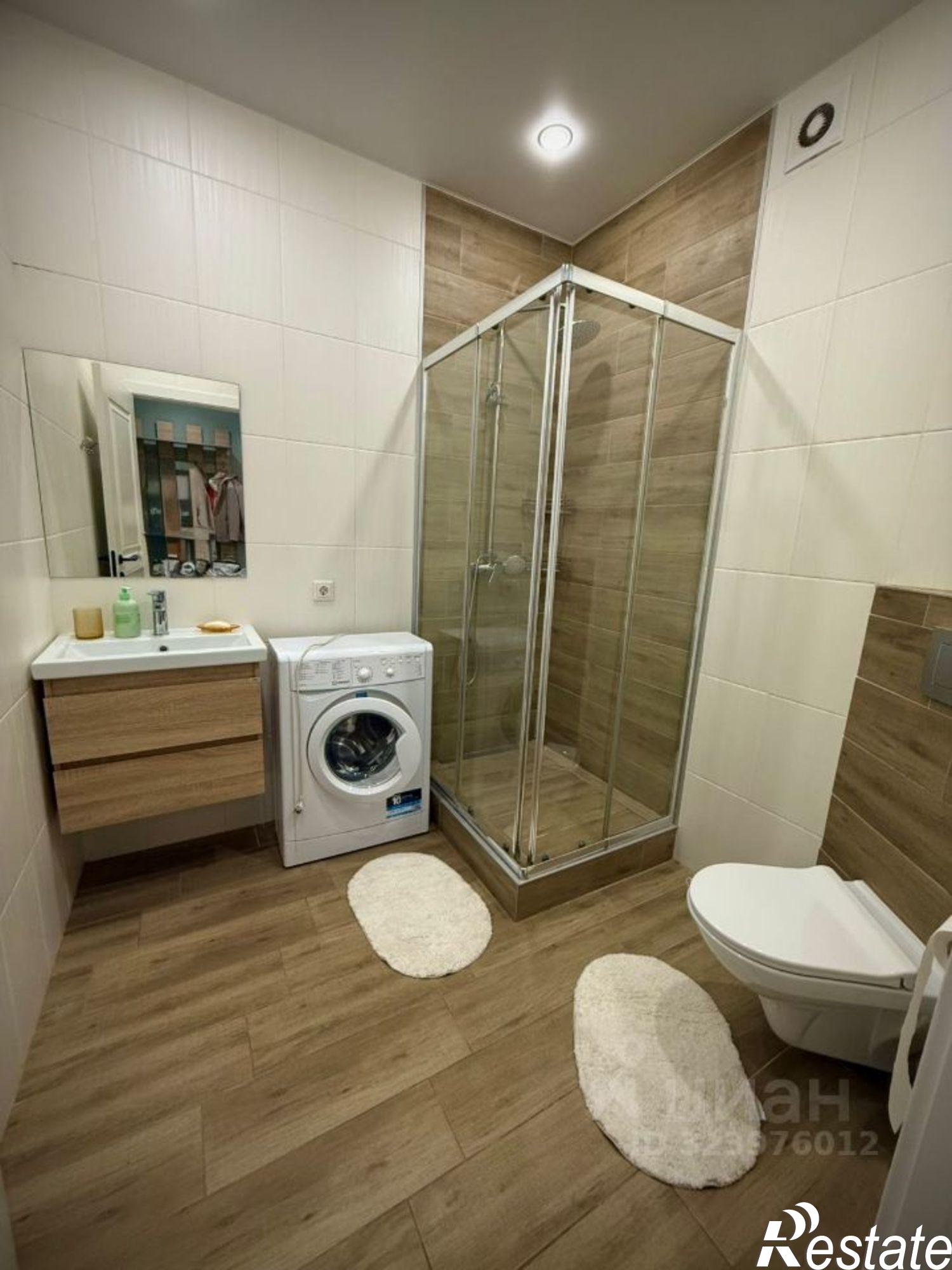 Сдать квартиру за 42 000 рублей на Старокубанская улица, 123А