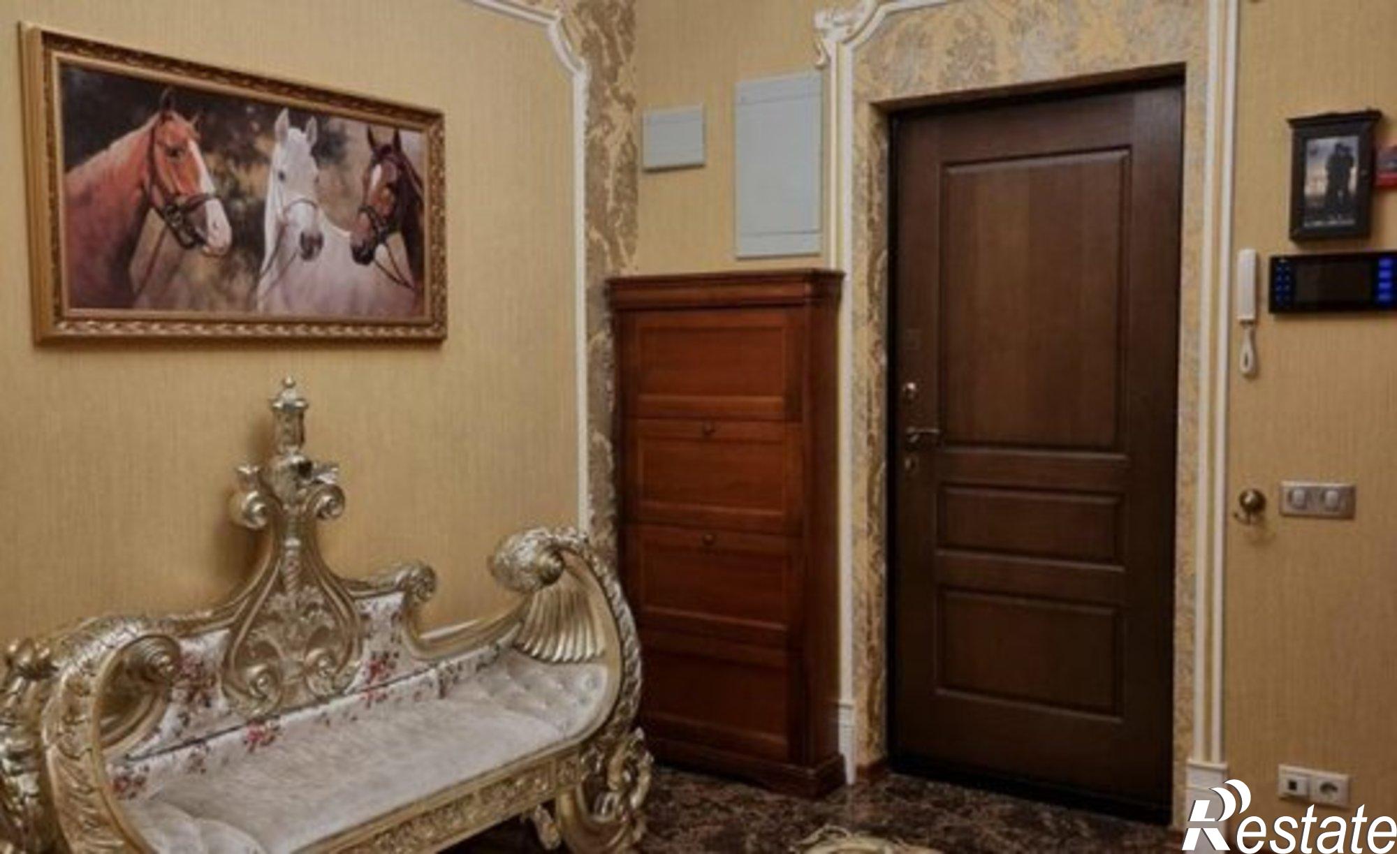 Купить квартиру за 8 600 000 рублей на Ангарская улица, 1/2