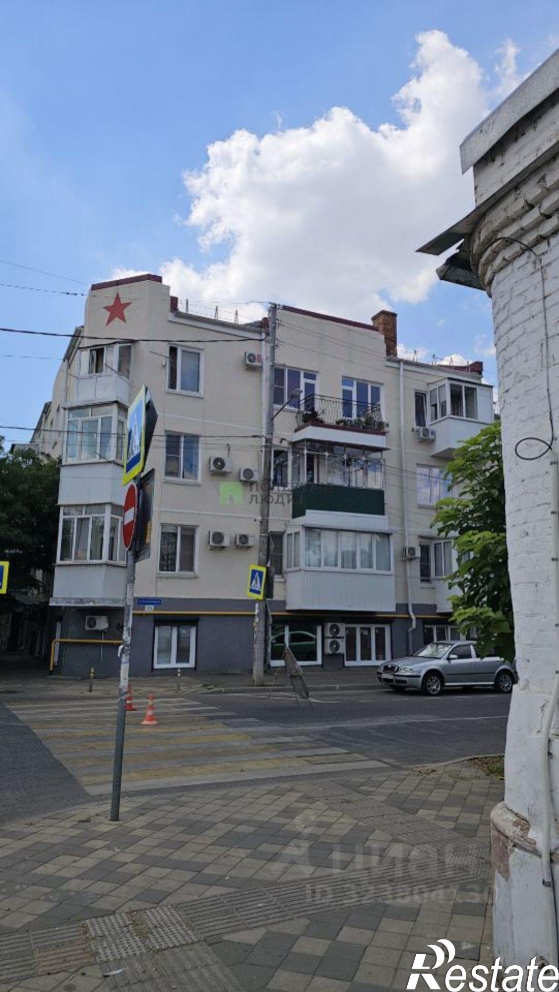 Купить комнату за 2 400 000 рублей на ул им. Кирова, 39