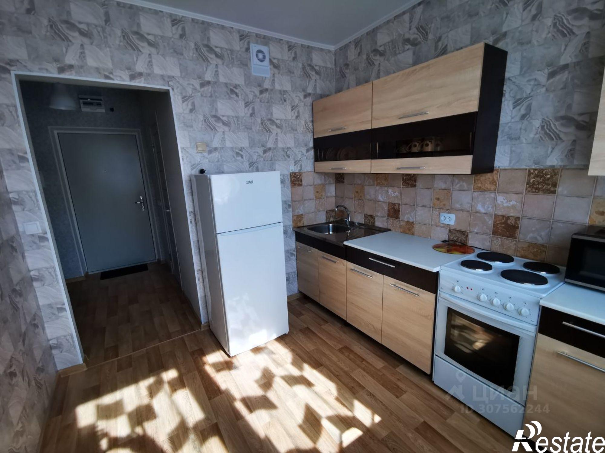 Сдать квартиру за 18 000 рублей на улица Западный Обход, 45 к5