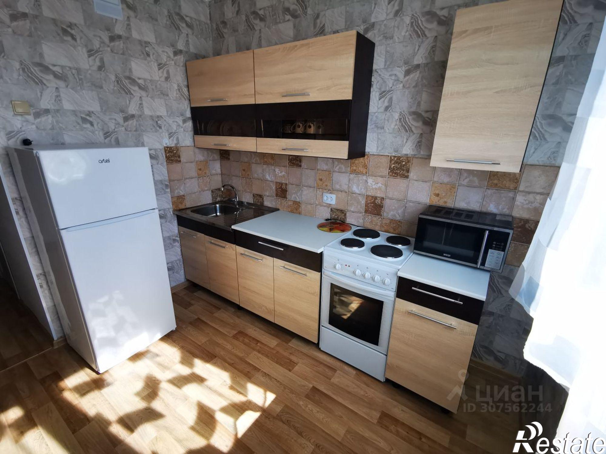 Сдать квартиру за 18 000 рублей на улица Западный Обход, 45 к5