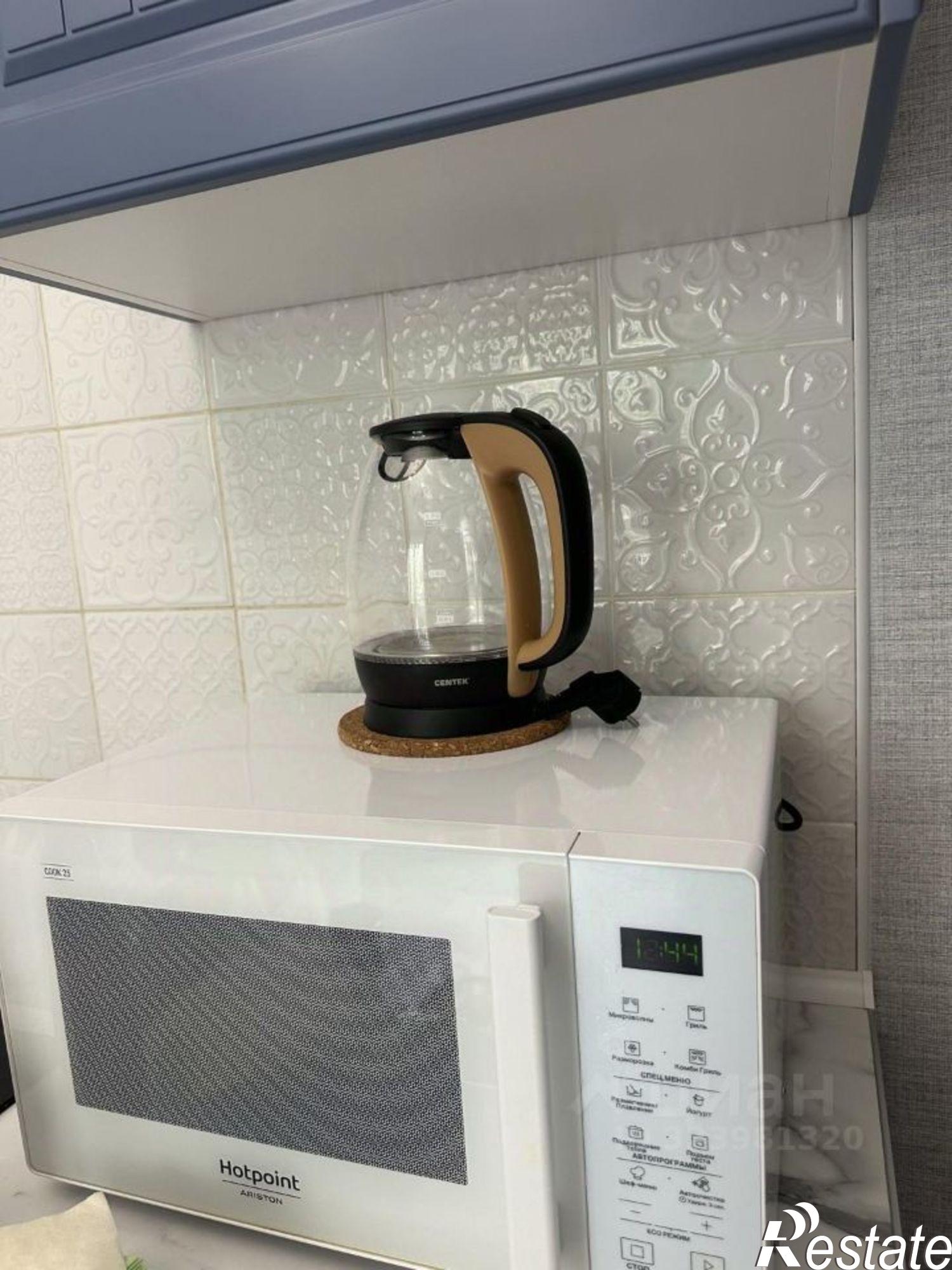 Сдать квартиру за 33 000 рублей на проспект Чекистов, 38