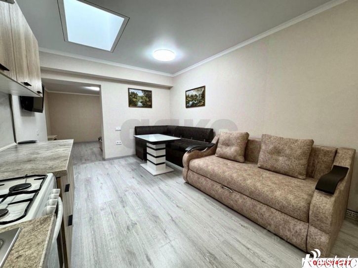 1-комн квартира улица Соколова, 104,  д. 104