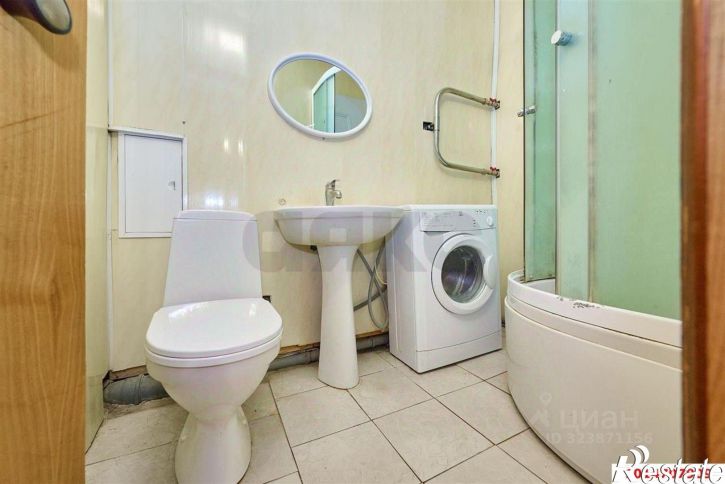 3-комн квартира Базовская улица, 87,  д. 87