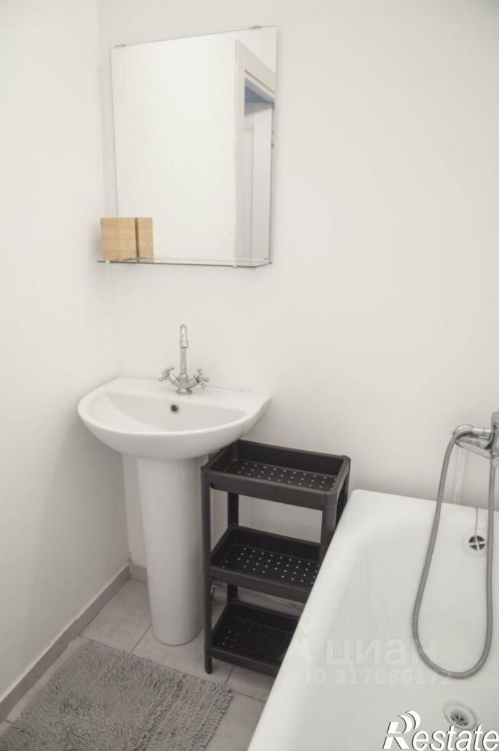 1-комн квартира улица им. генерал-лейтенанта Александра Сапрунова, 9,  д. 9