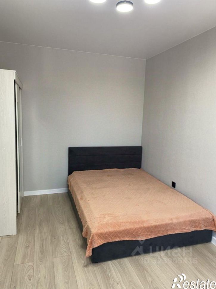 1-комн квартира улица Николая Шевелёва, 15,  д. 15