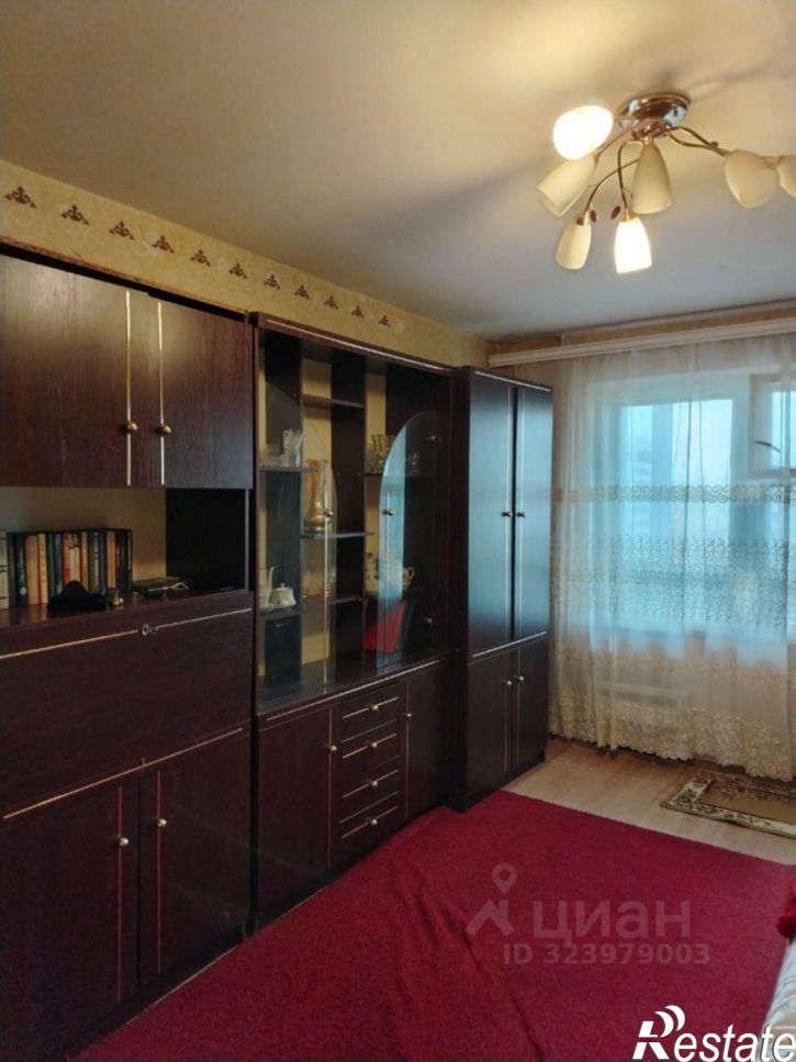 3-комн квартира проспект Чекистов, 16,  д. 16