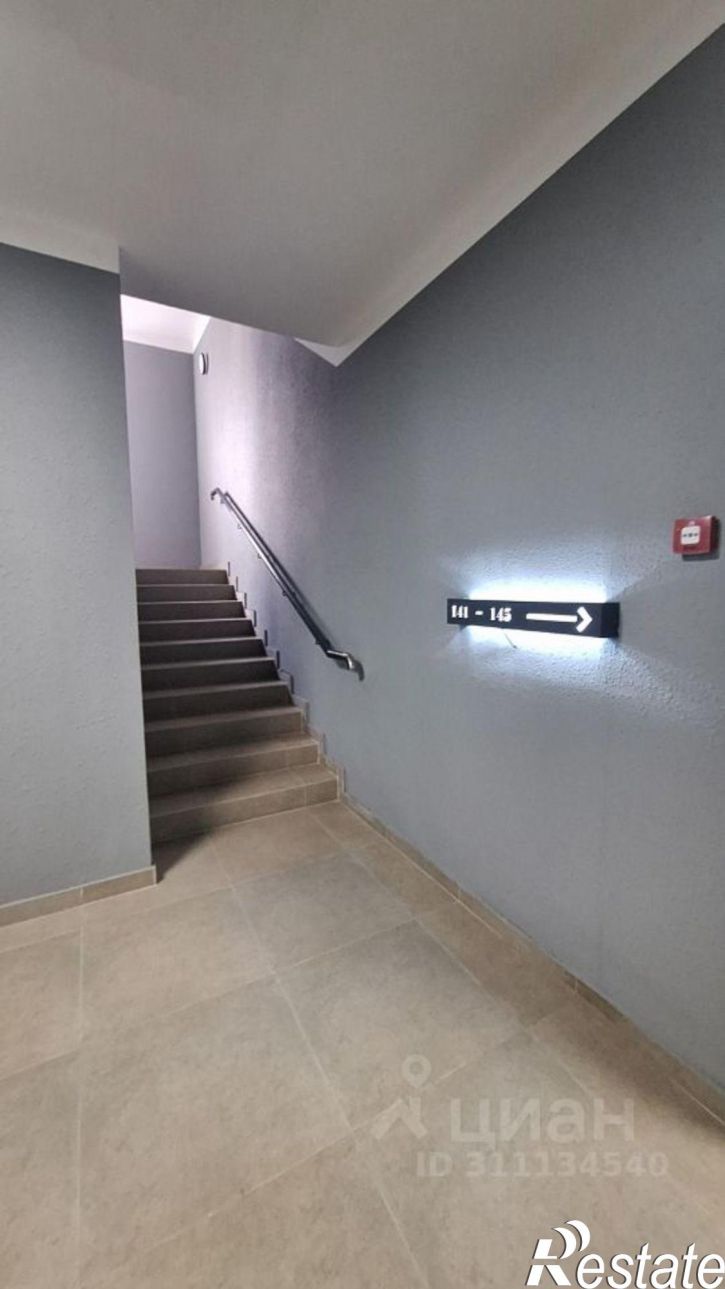 3-комн квартира улица Скандинавская, 1 к2,  д. 1 к2