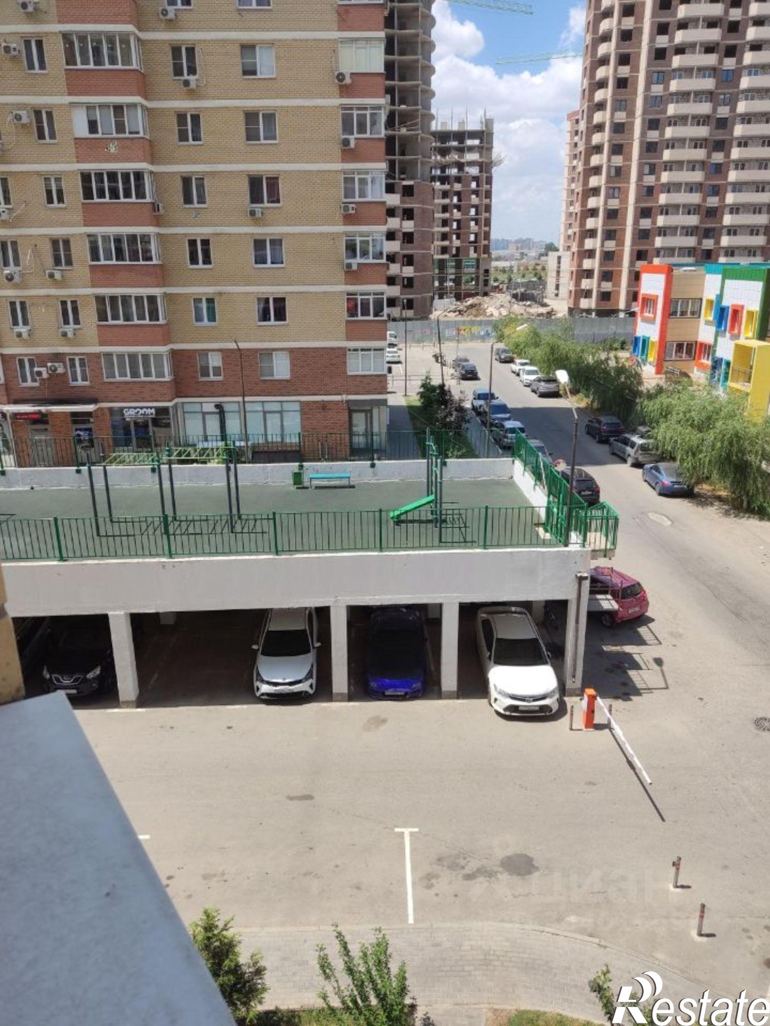 Сдать квартиру за 28 000 рублей на ул им. Цезаря Куникова, 24 2