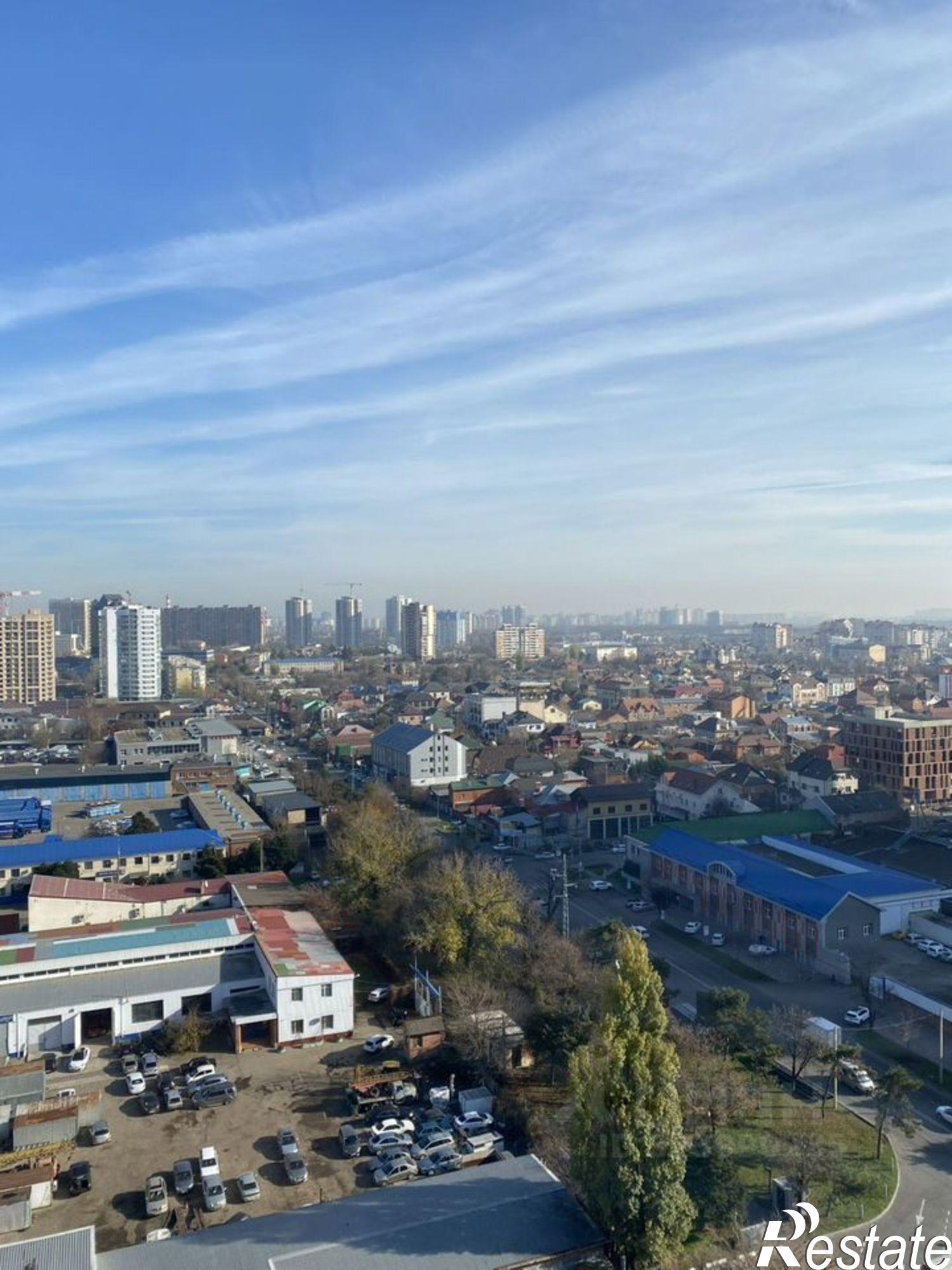 Купить квартиру за 8 200 000 рублей на ул Дальняя, 4