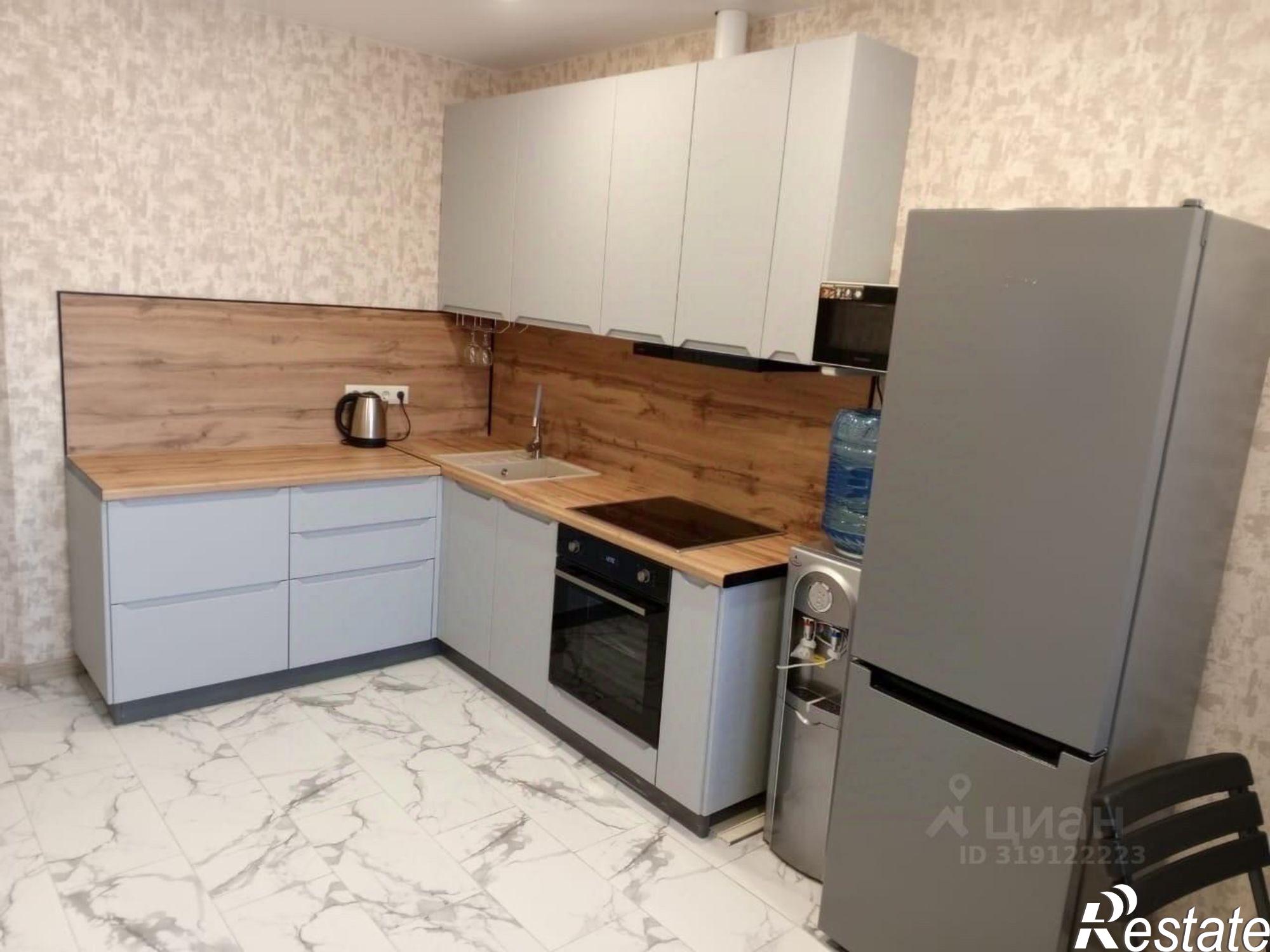 Сдать квартиру за 27 000 рублей на ул Командорская, 15