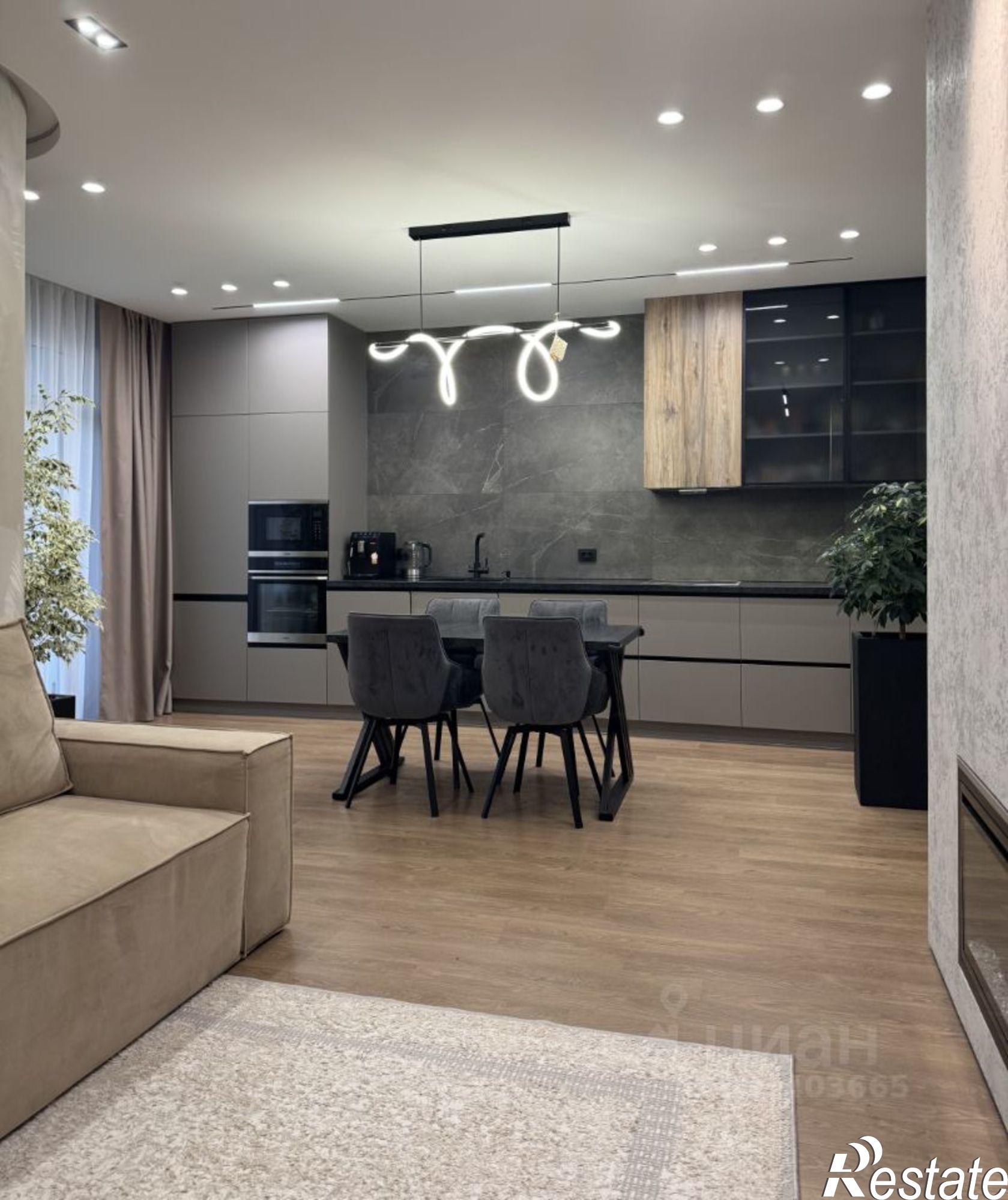 Купить квартиру за 35 000 000 рублей на ул им. Гаврилова П.М., 88