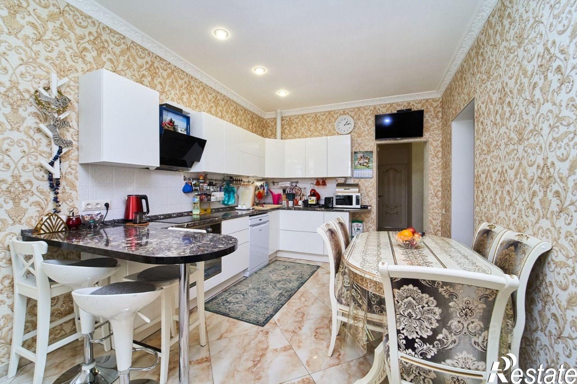 Купить квартиру за 21 700 000 рублей на улица Сергея Михалева, 2 литА